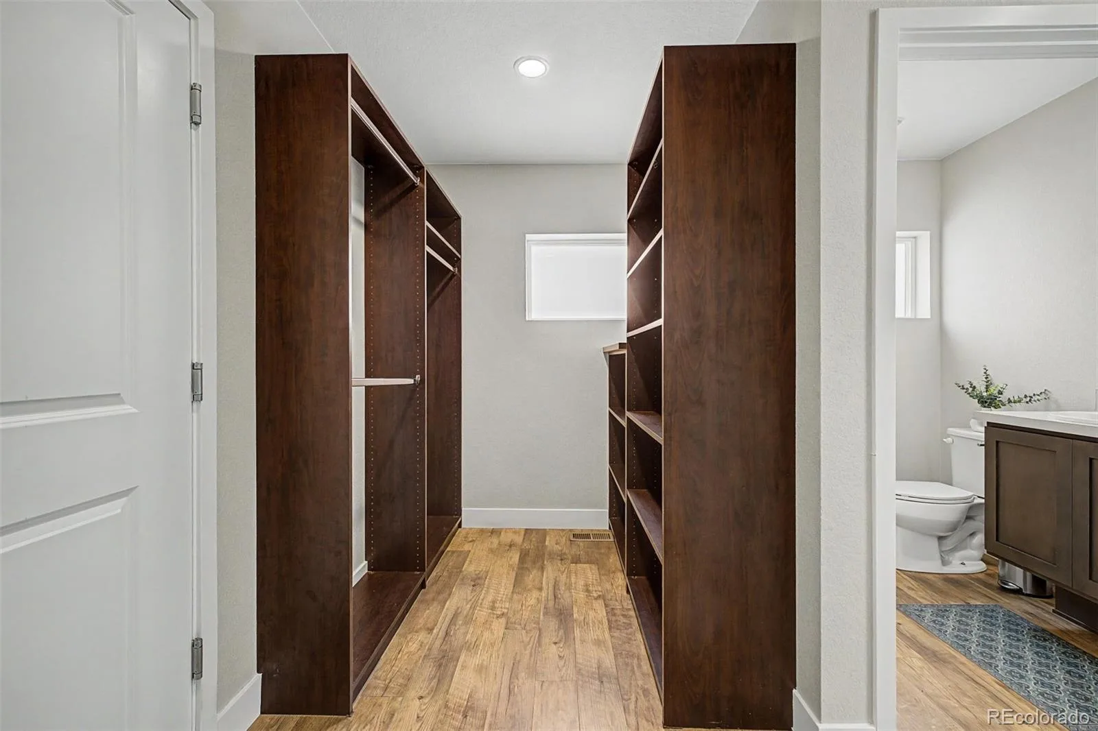 6707 Mariposa Court Denver CO 80221 | MLS #REC8632268 08122026204756 1600 33
