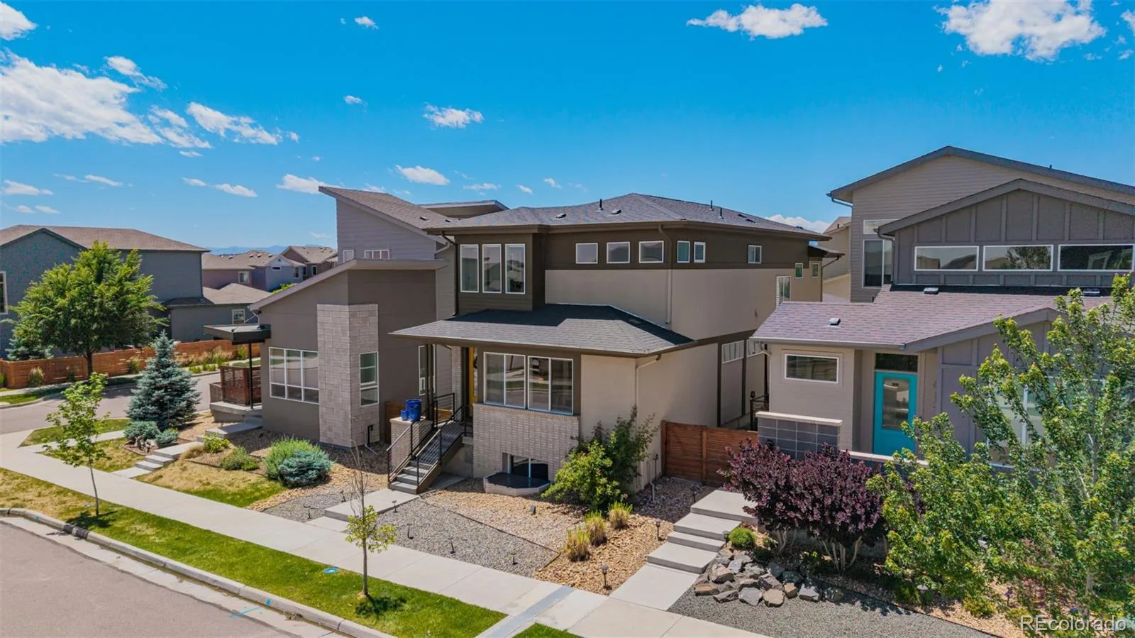 6707 Mariposa Court Denver CO 80221 | MLS #REC8632268 08122026204756 1600 45