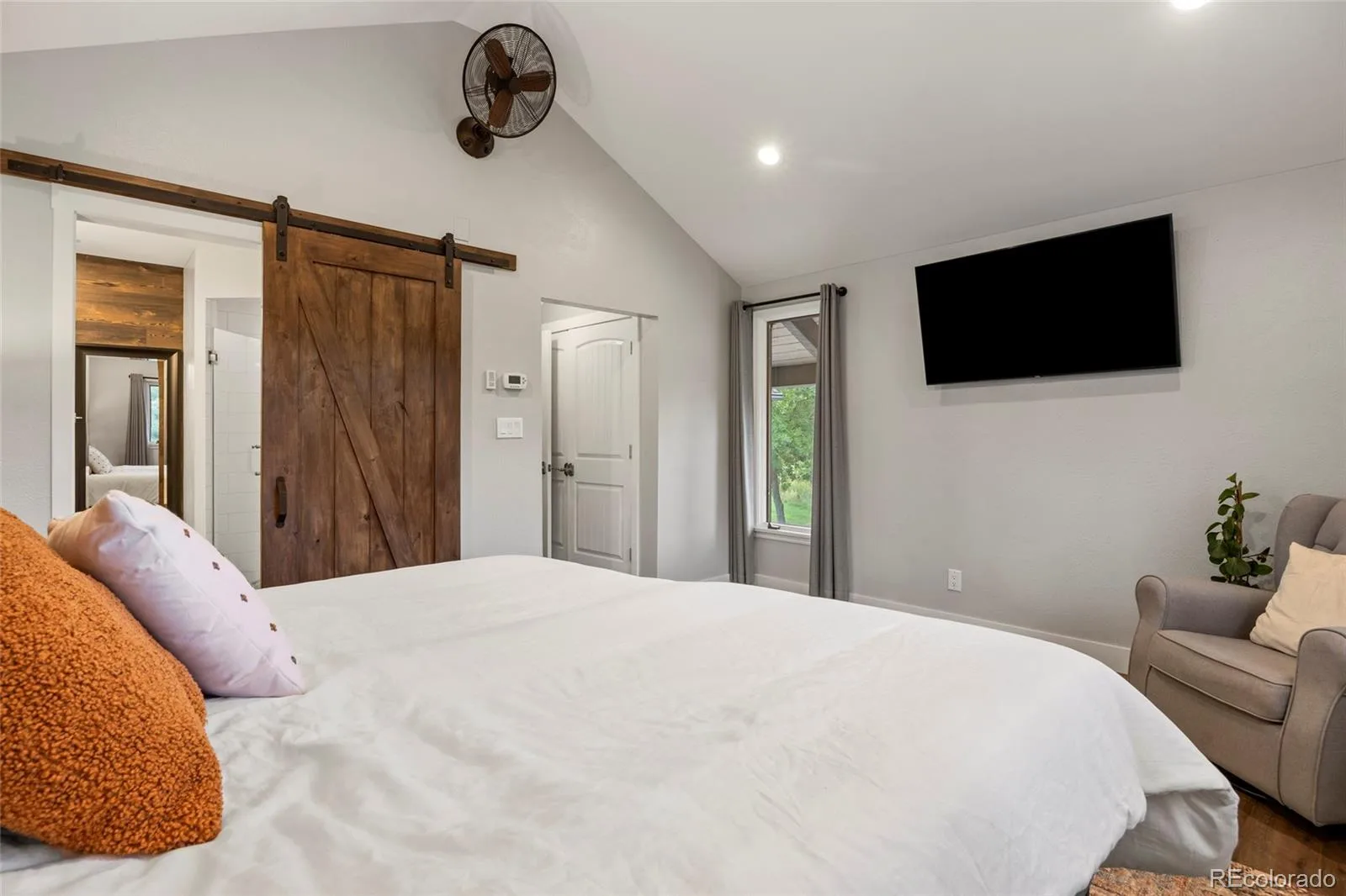 12464 Forest Canyon Drive Parker CO 80138 | MLS #REC8632405 08232026082557 1600 15