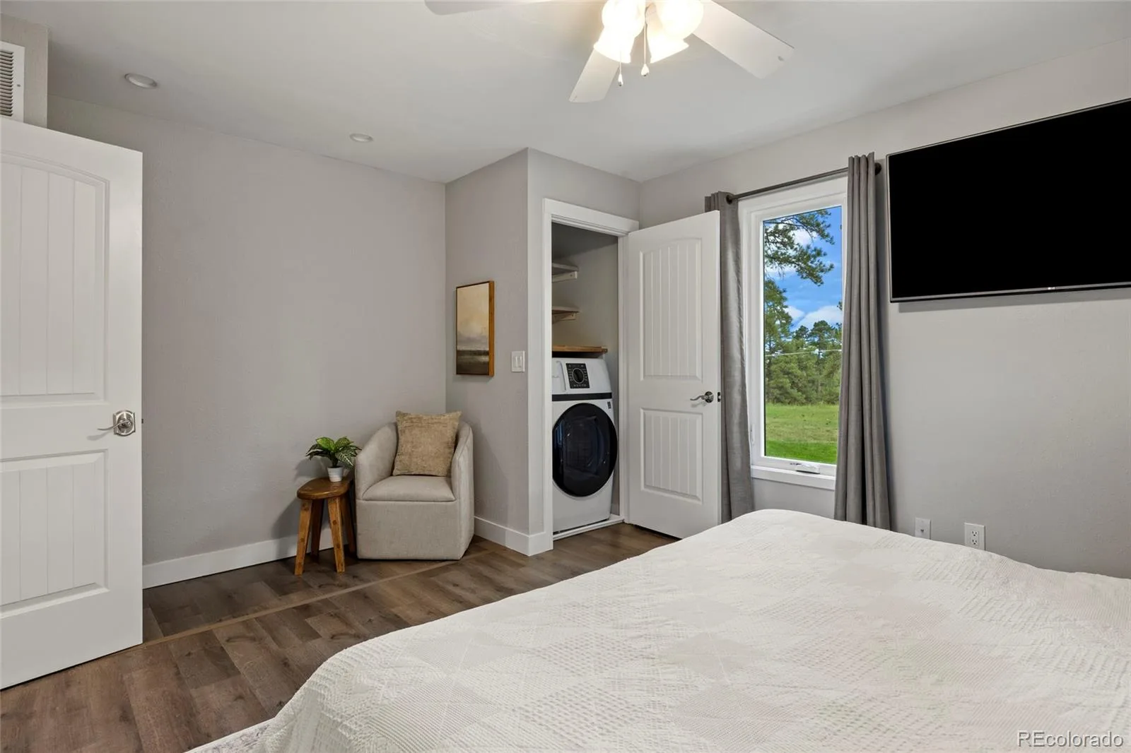 12464 Forest Canyon Drive Parker CO 80138 | MLS #REC8632405 08232026082557 1600 33