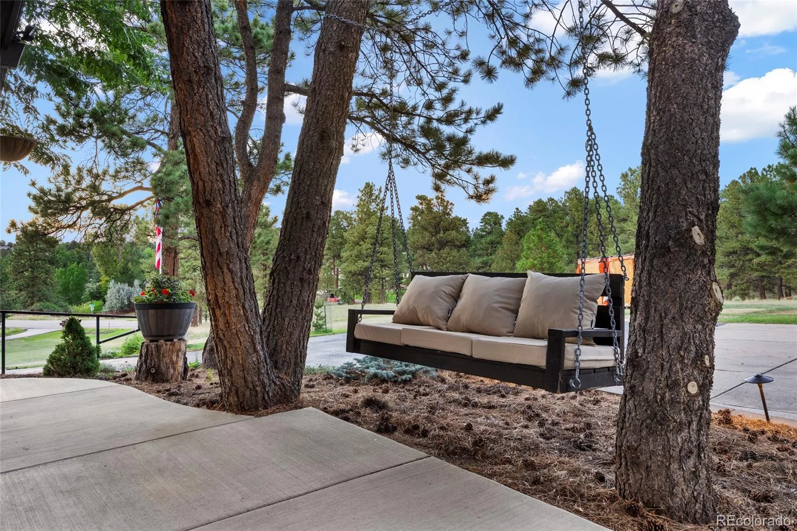 12464 Forest Canyon Drive Parker CO 80138 | MLS #REC8632405 08232026082557 1600 35