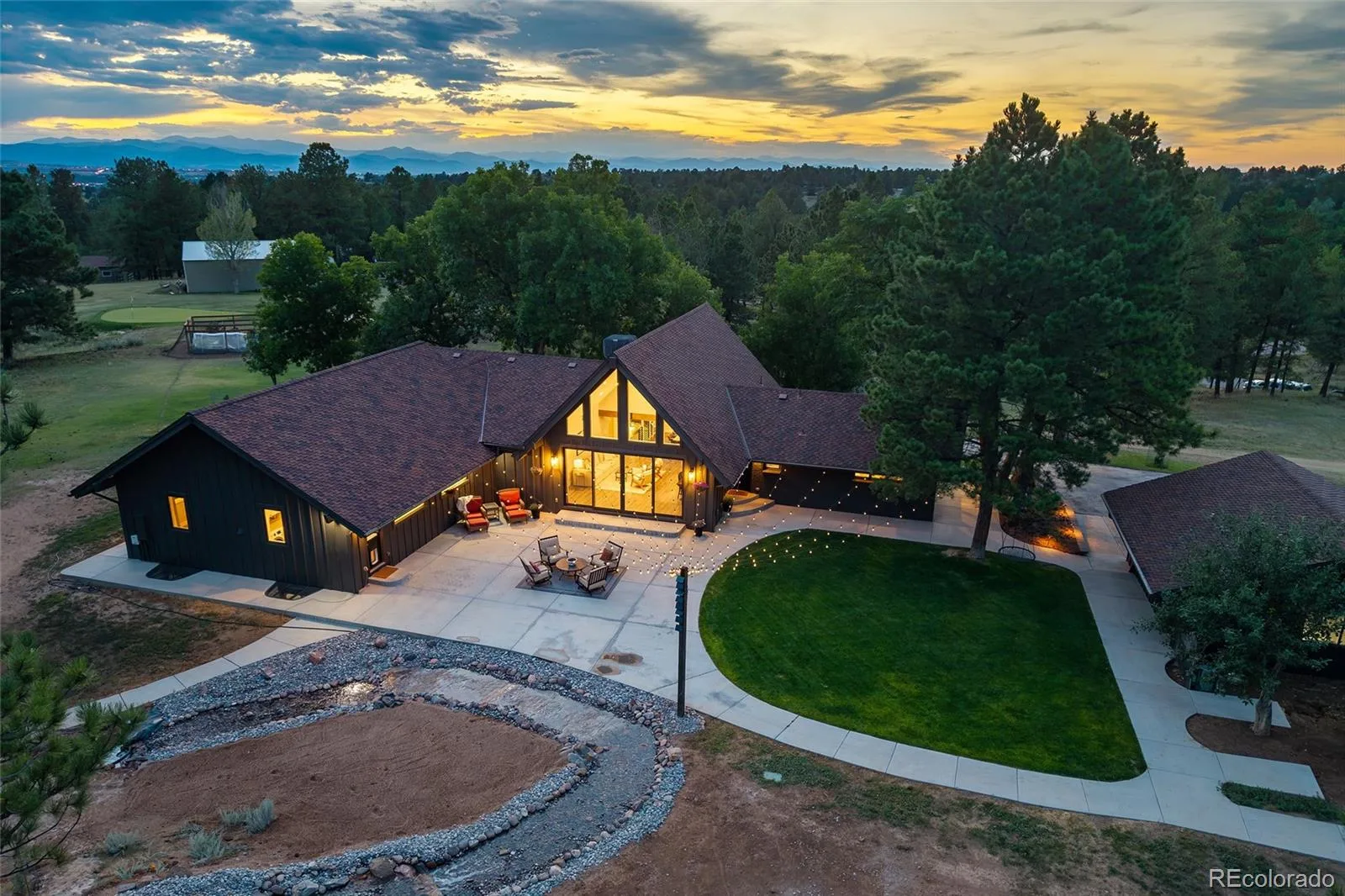 12464 Forest Canyon Drive Parker CO 80138 | MLS #REC8632405 08232026082557 1600 37