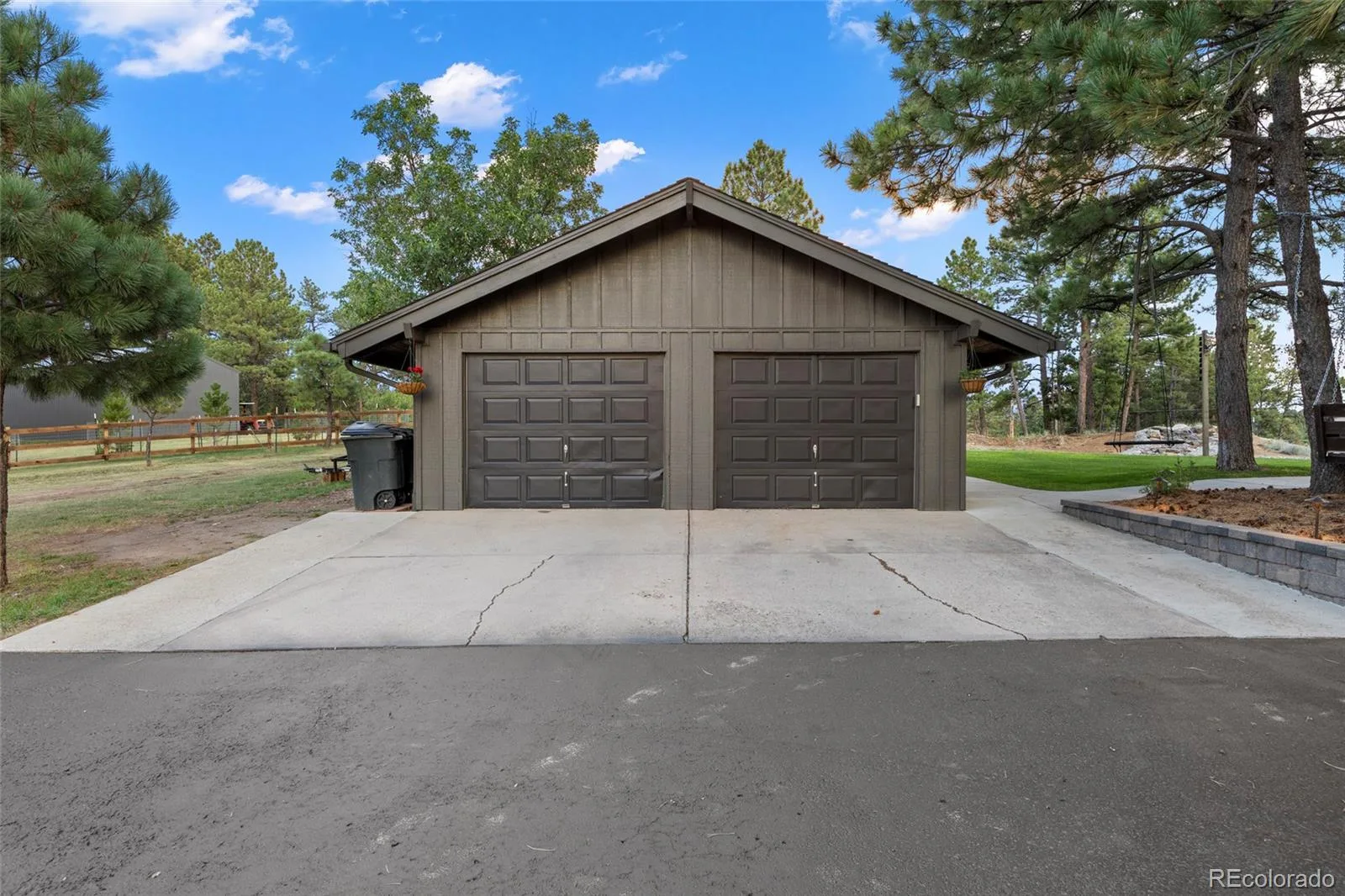 12464 Forest Canyon Drive Parker CO 80138 | MLS #REC8632405 08232026082557 1600 46