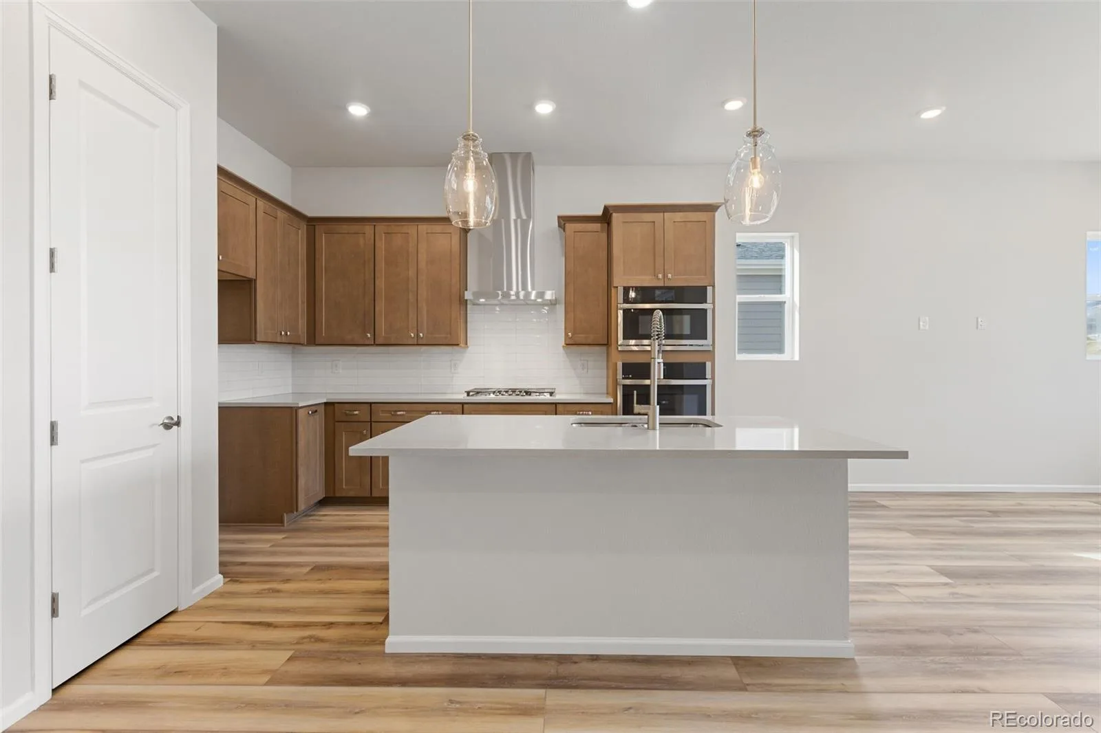 166 S Terry Street Golden CO 80401 MLS #REC8634427 06122026074811 1600 16