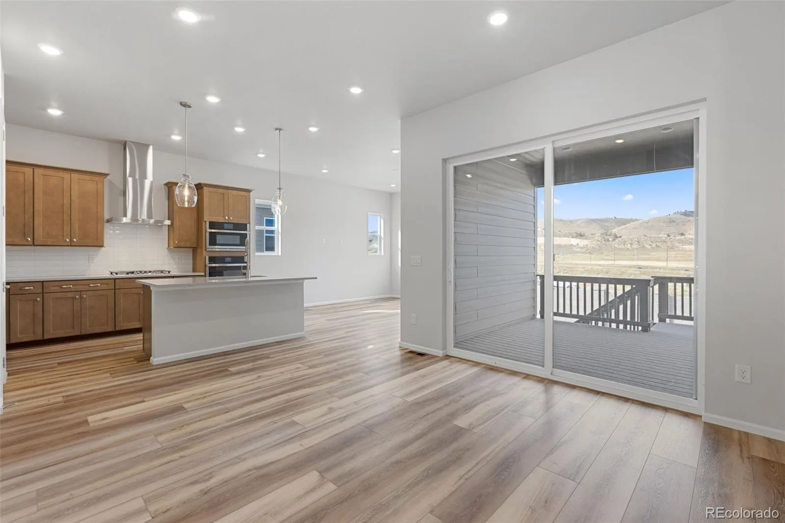 166 S Terry Street Golden CO 80401 MLS #REC8634427 06122026074811 1600 4