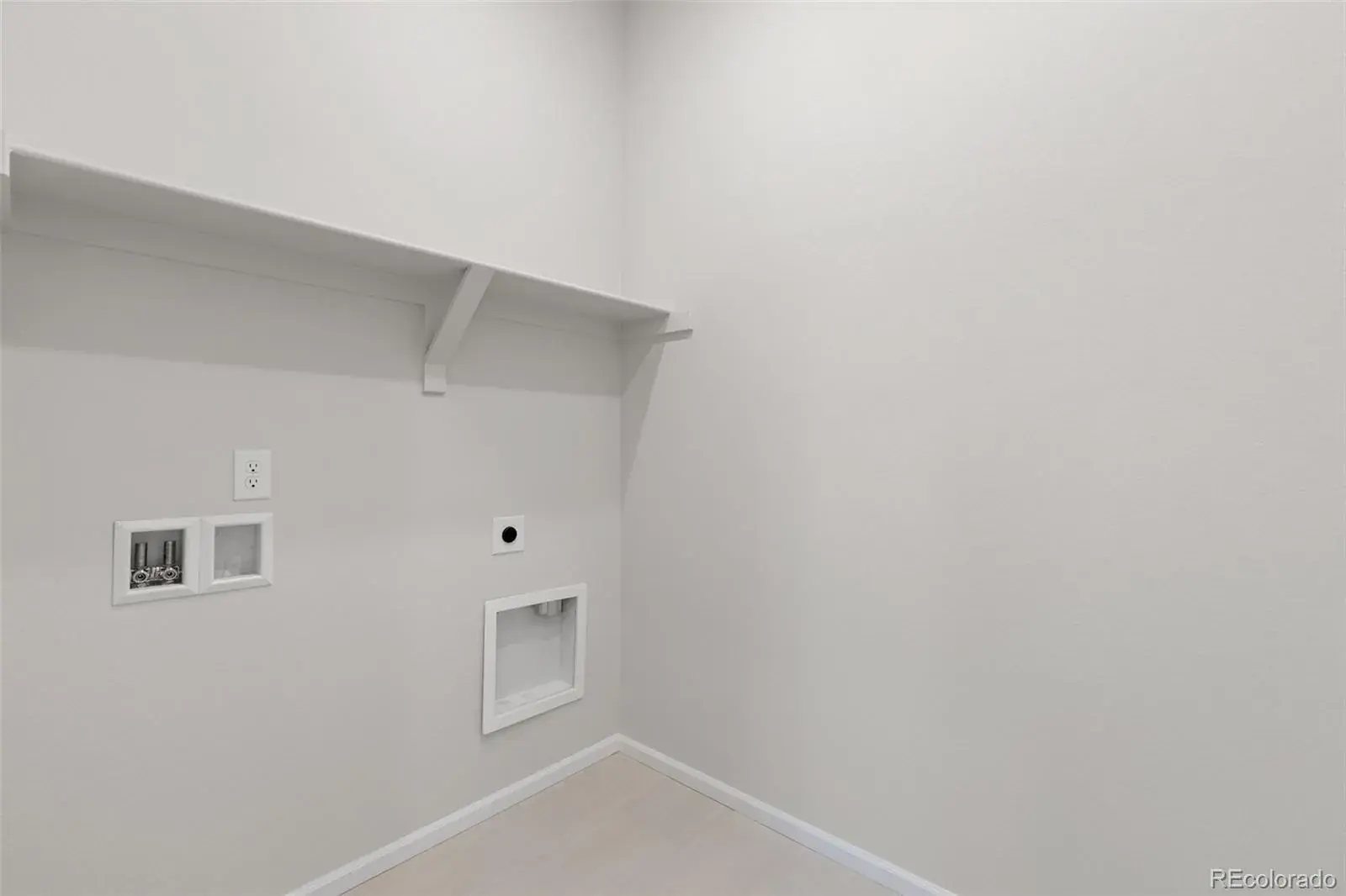 10112025032227 1600 28