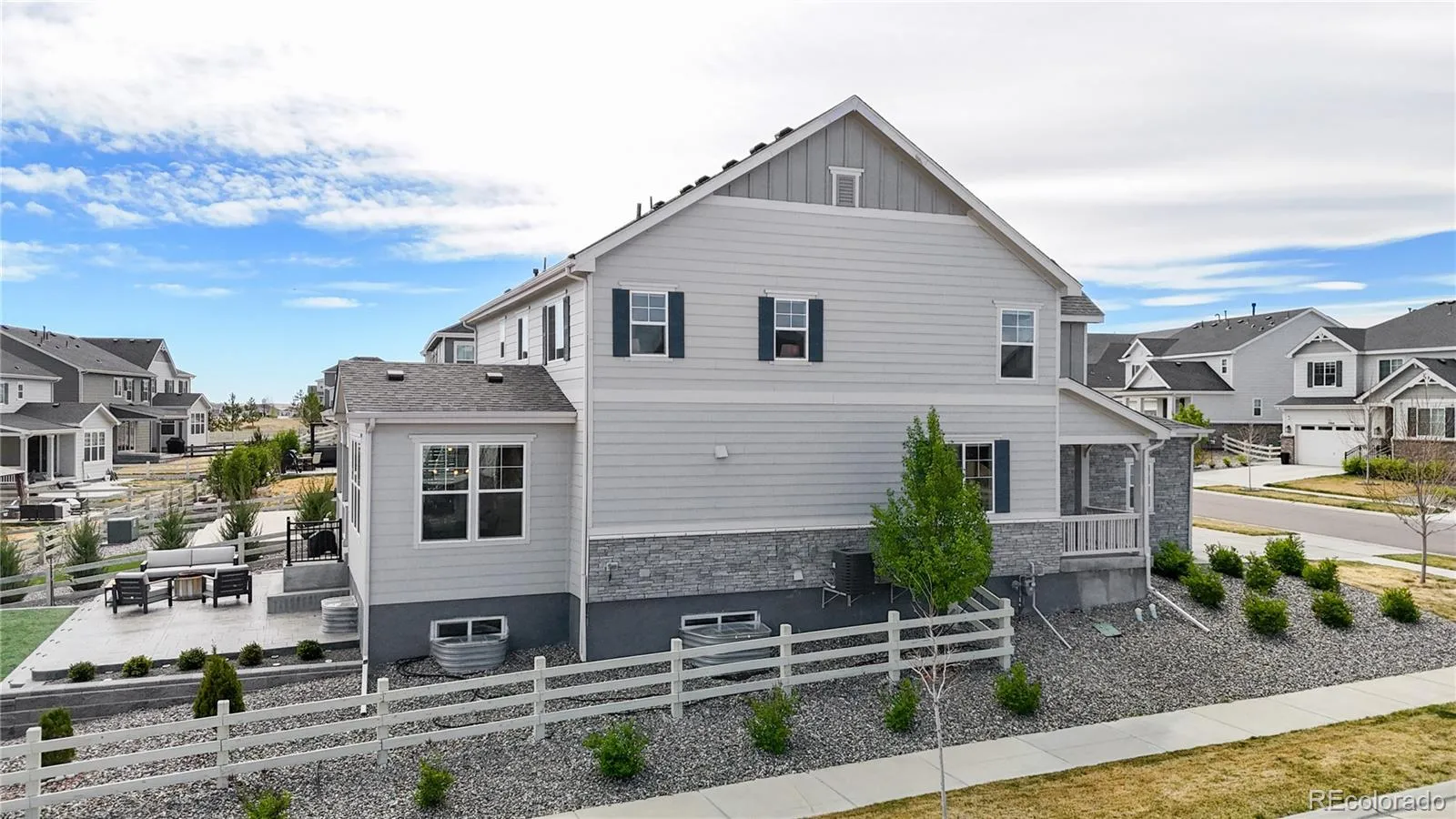 27615 E Geddes Place Aurora CO 80016 MLS #REC8637536 04212026193407 1600 49