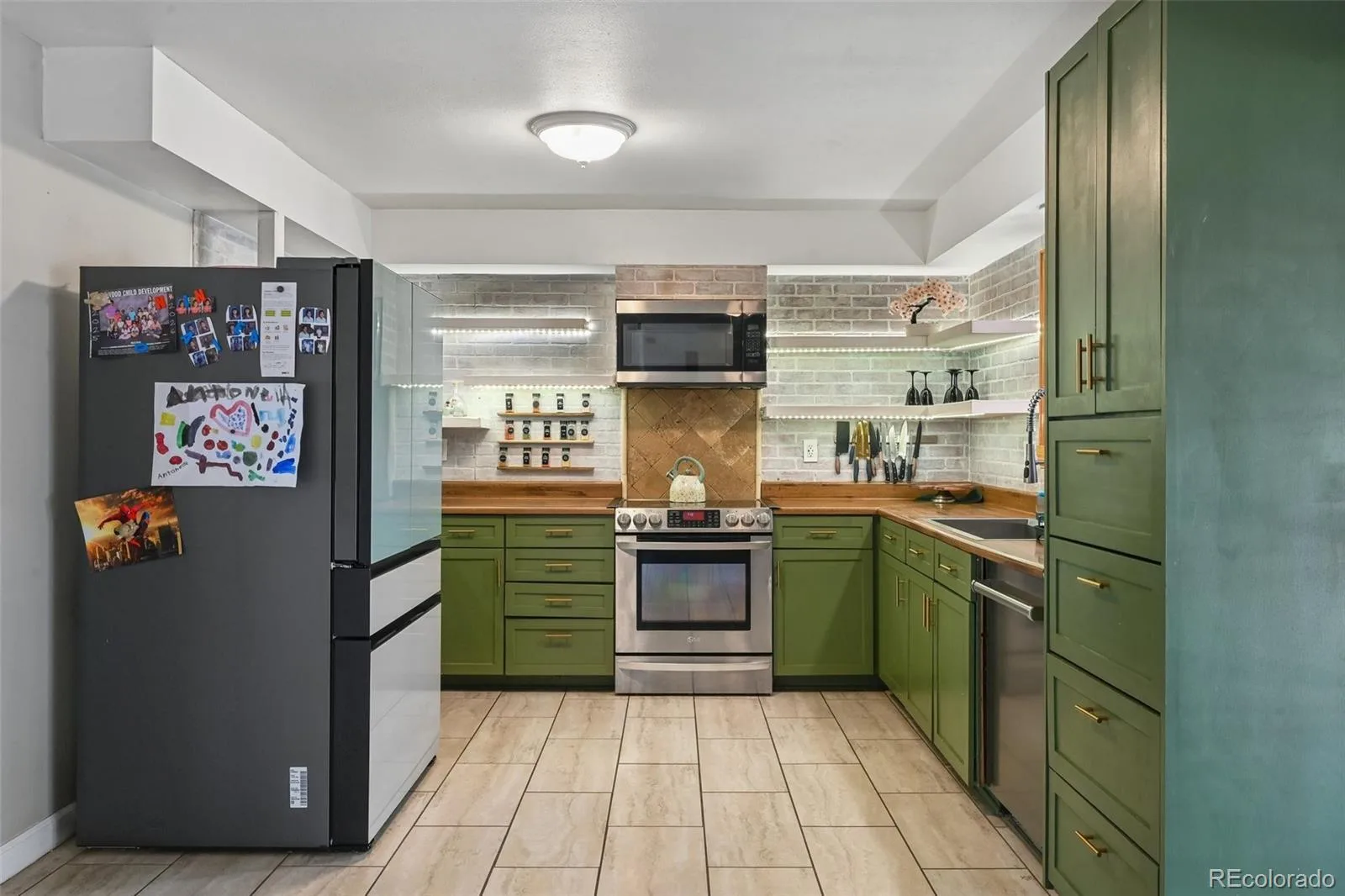 1149 S Kittredge Street Aurora CO 80017 | MLS #REC8637737 09262026224749 1600 8