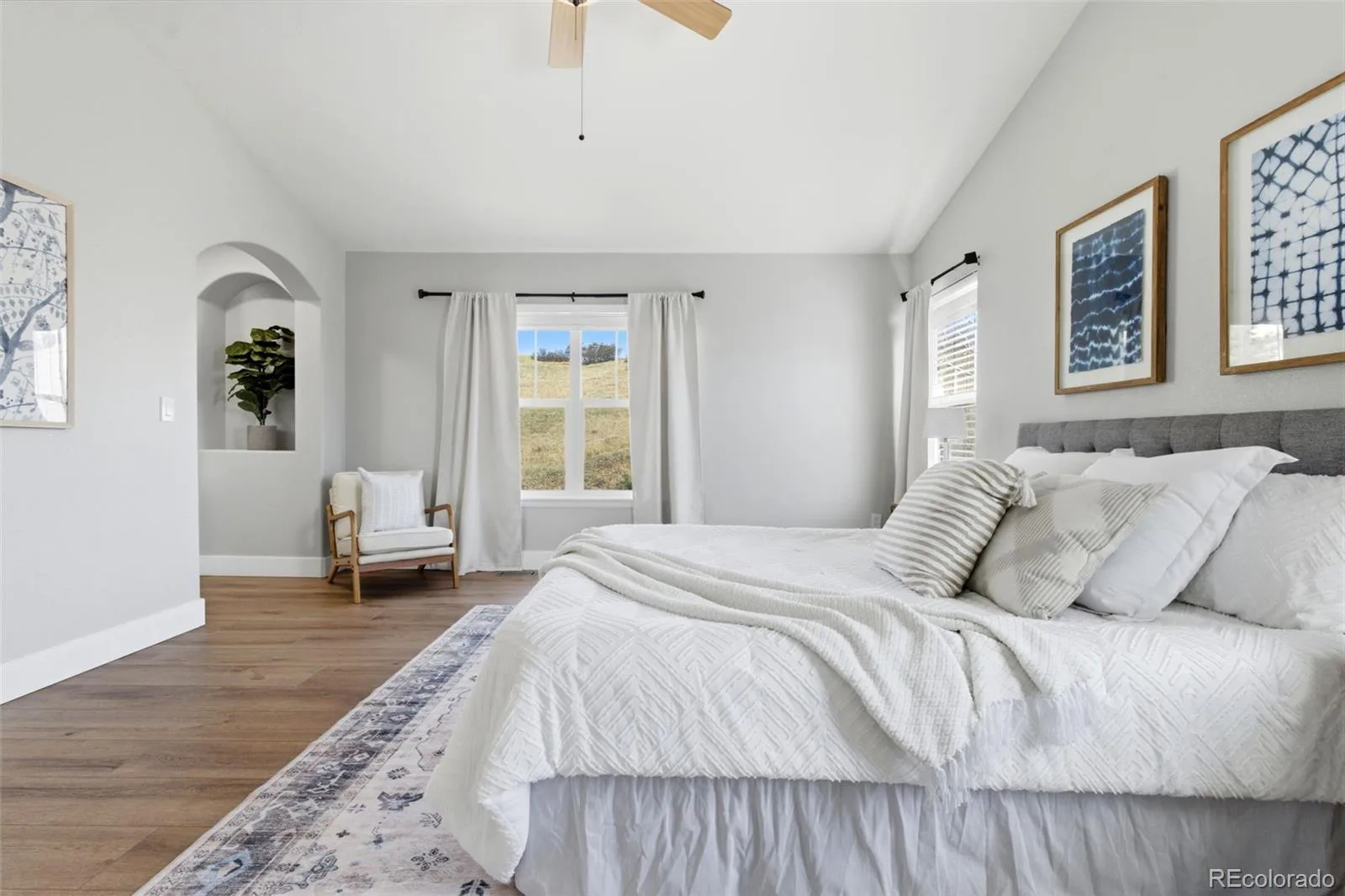 7311 Serena Drive Castle Pines CO 80108 | MLS #REC8640101 08192026134508 1600 28