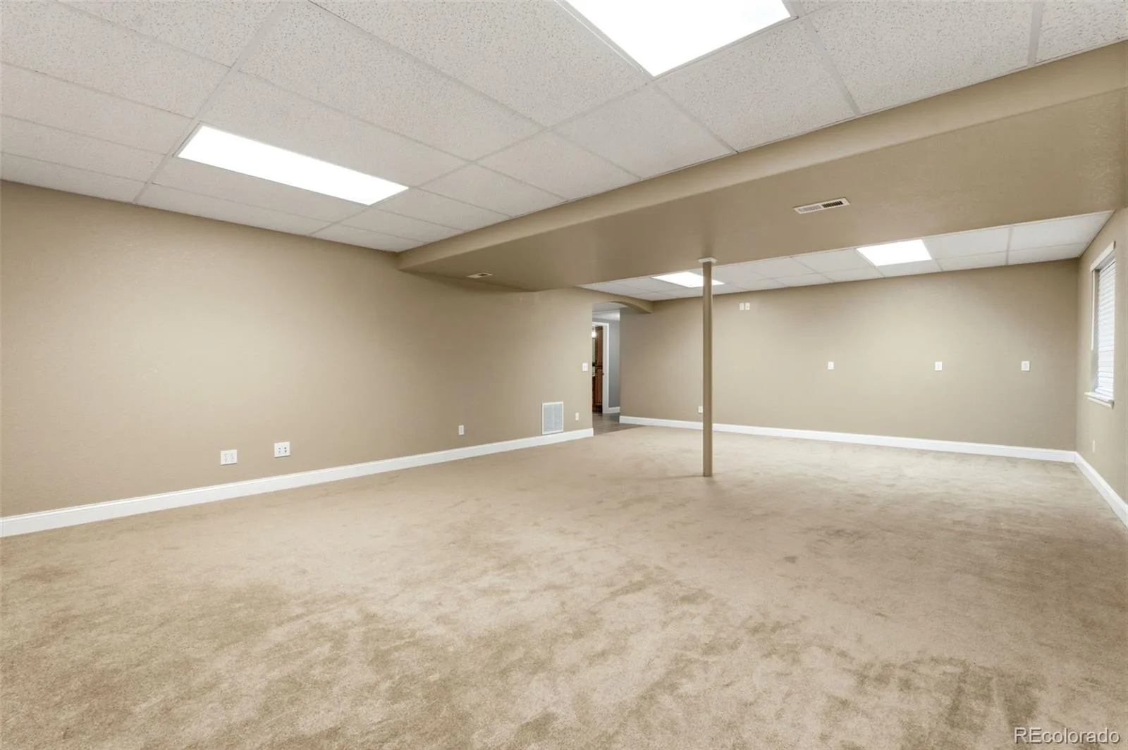 7311 Serena Drive Castle Pines CO 80108 | MLS #REC8640101 08192026134508 1600 42