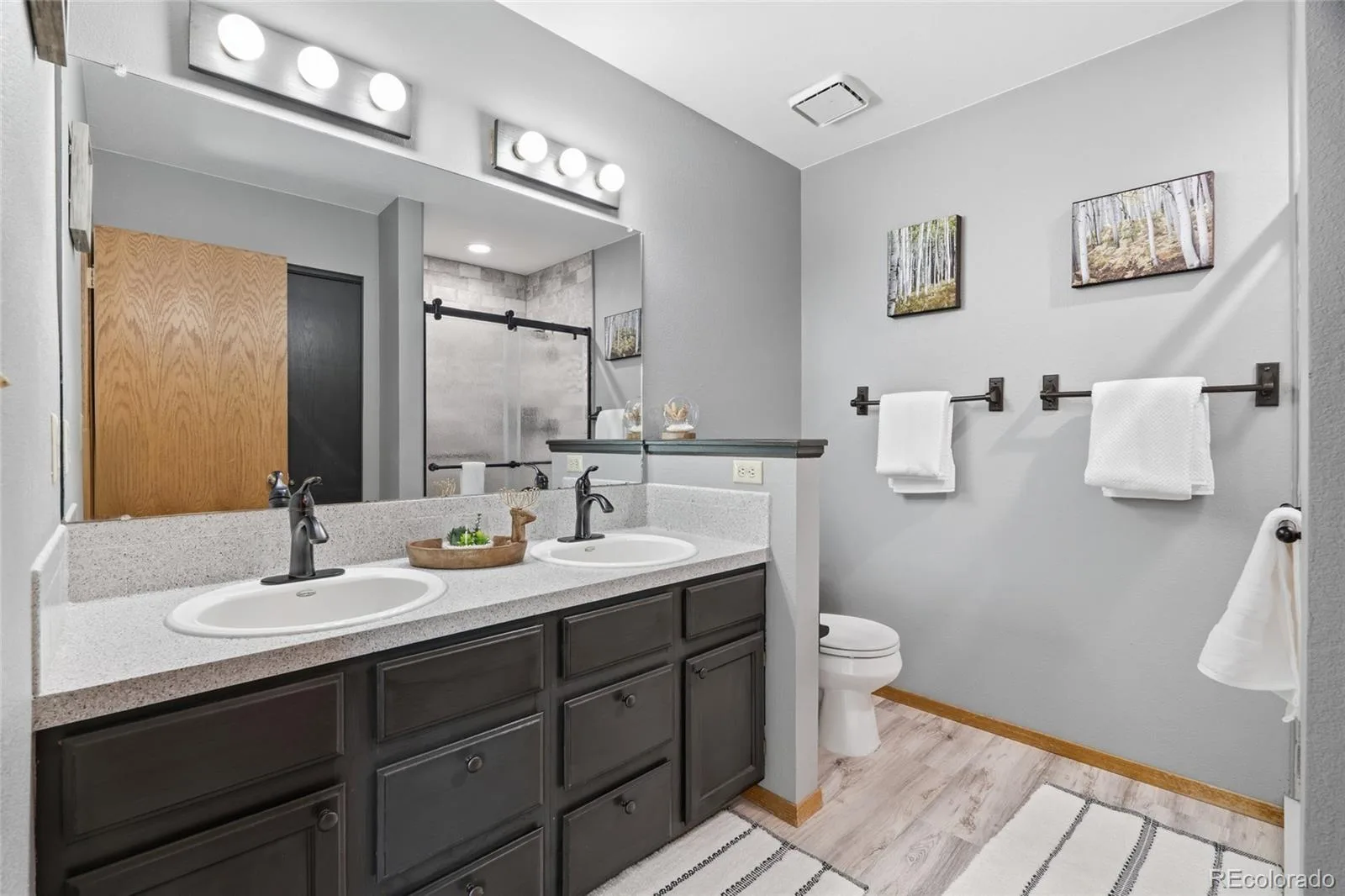 2201 Stuart Street Longmont CO 80501 MLS #REC8640897 06122026081432 1600 18
