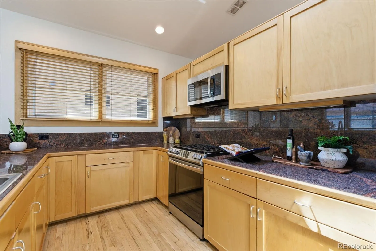 1034 N Logan Street #2S Denver CO 80203 MLS #REC8642088 05262026150737 1600 9