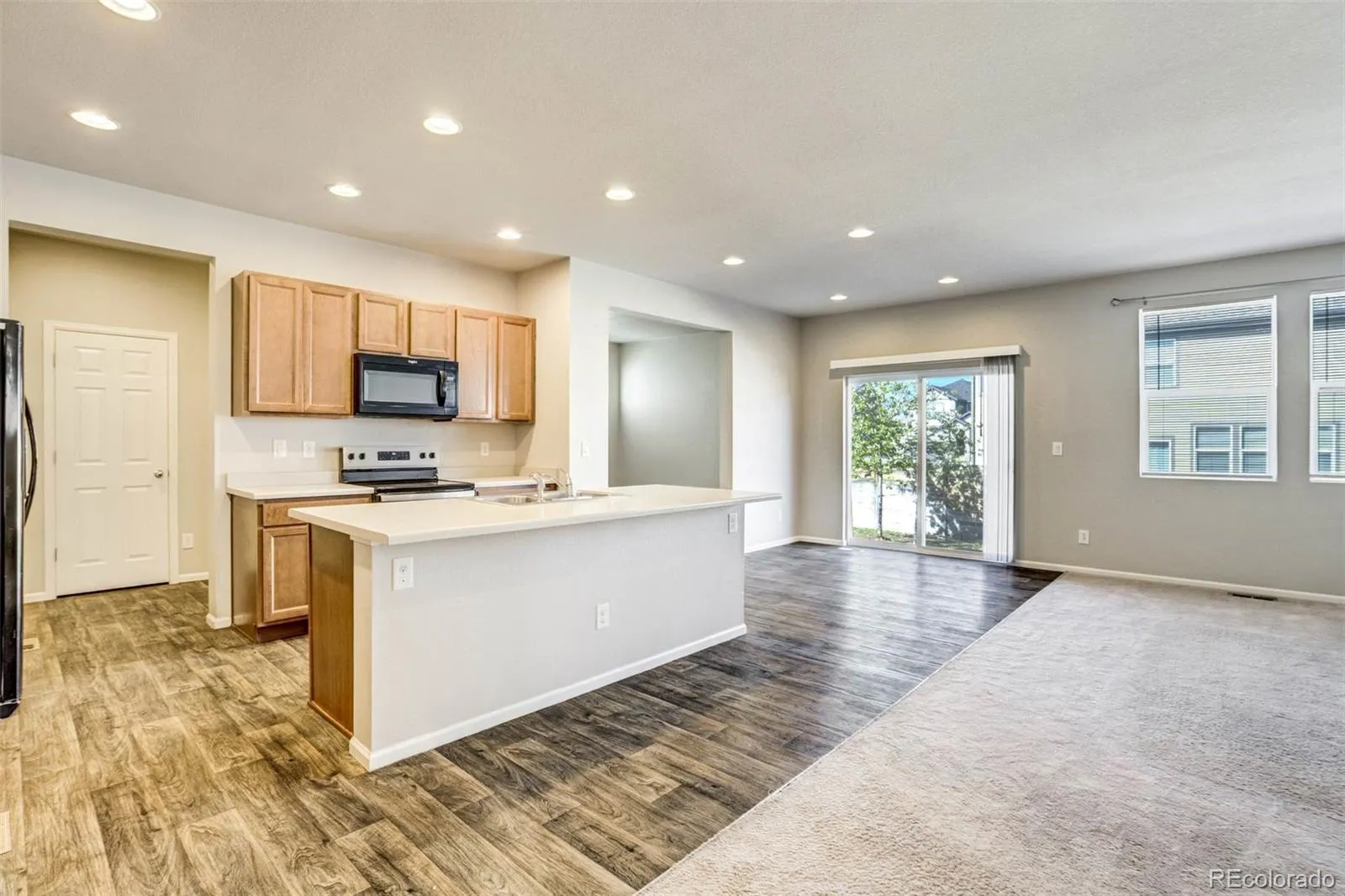 04162026204451 1600 12