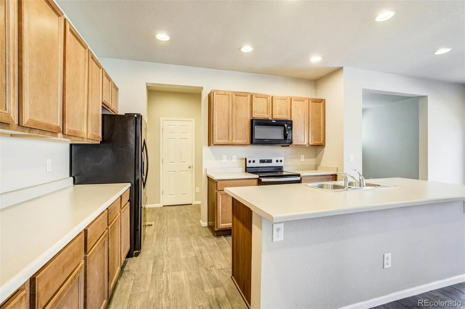 04162026204451 1600 13