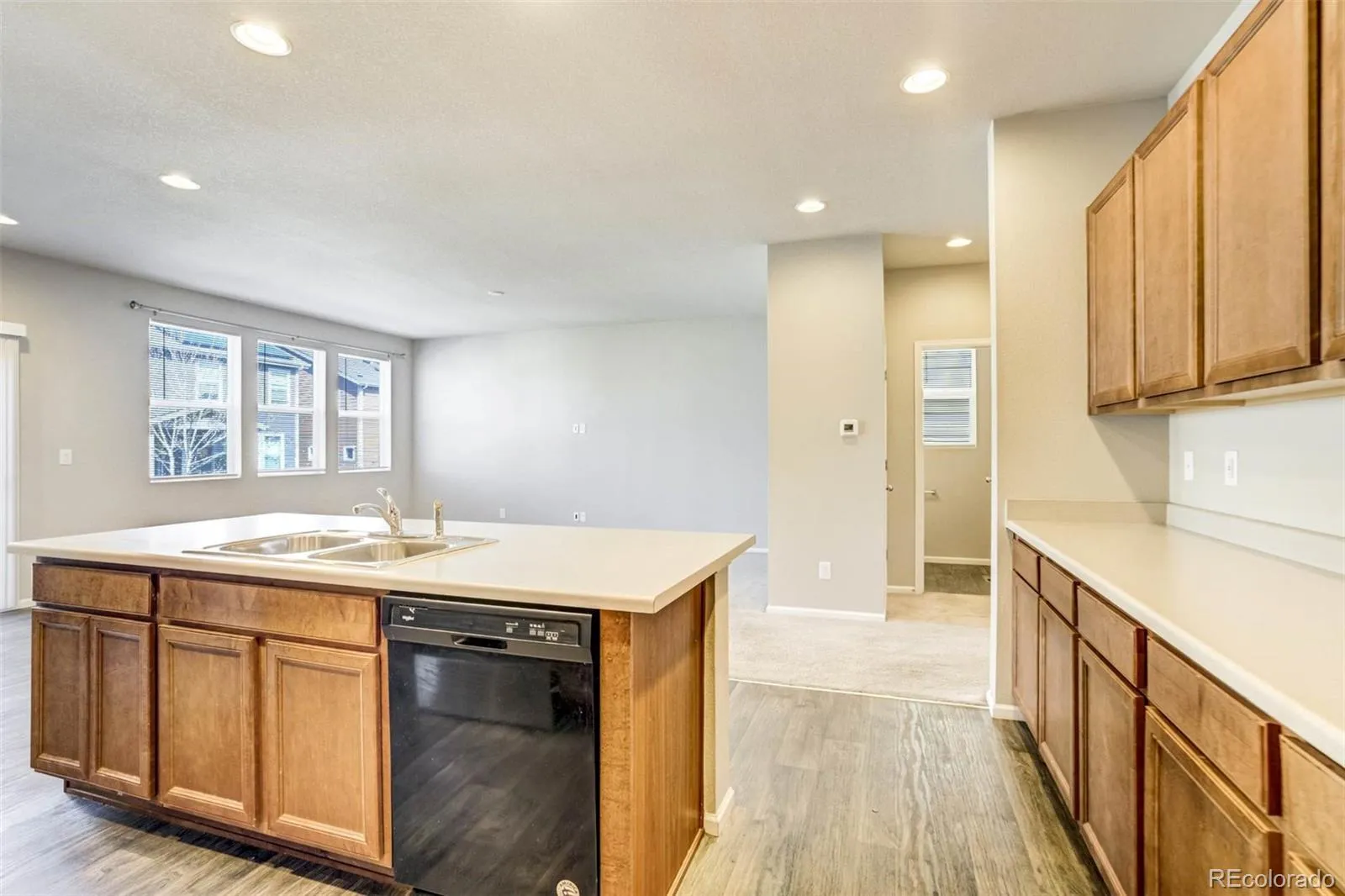 04162026204451 1600 15