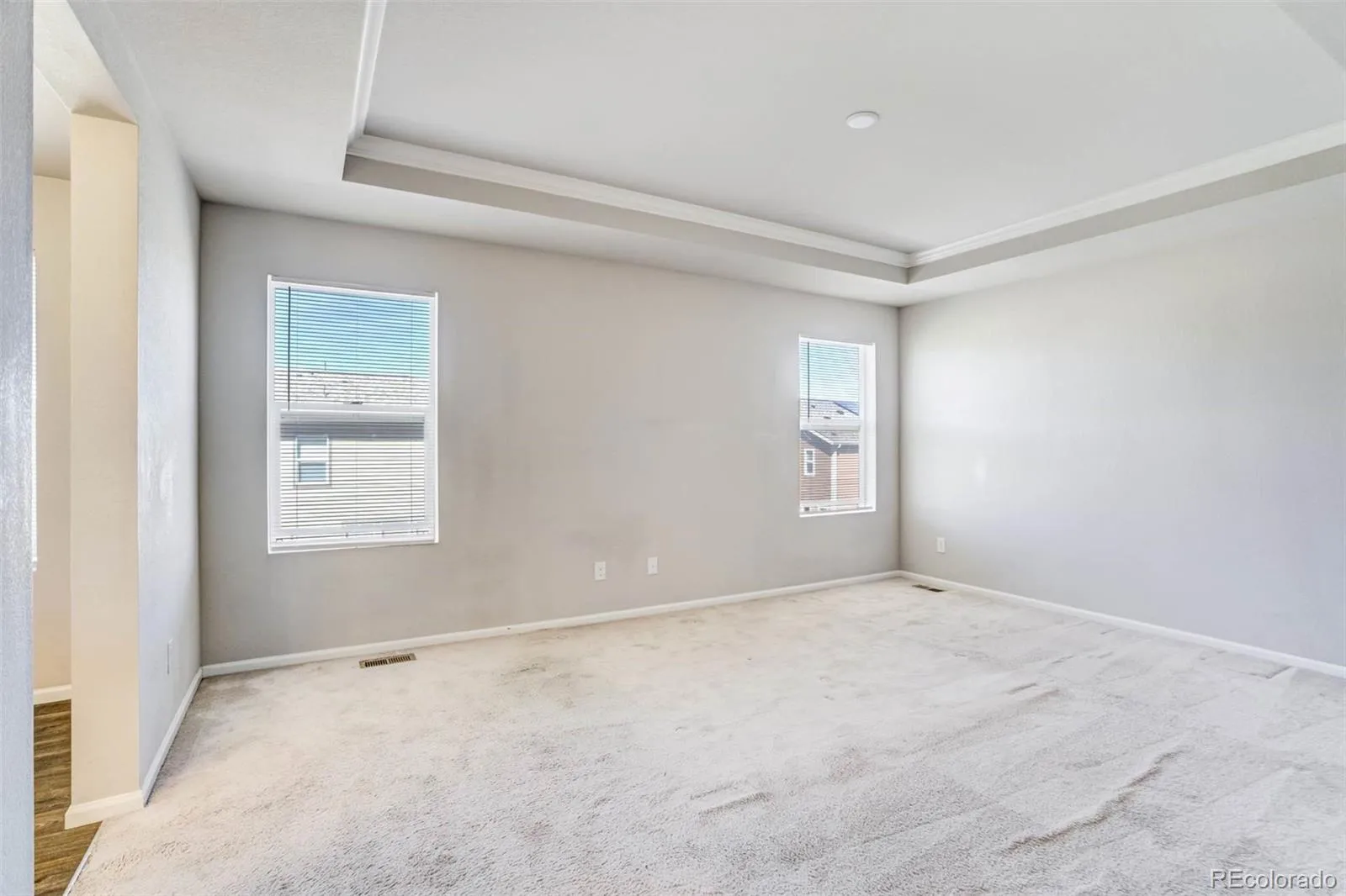 04162026204451 1600 22