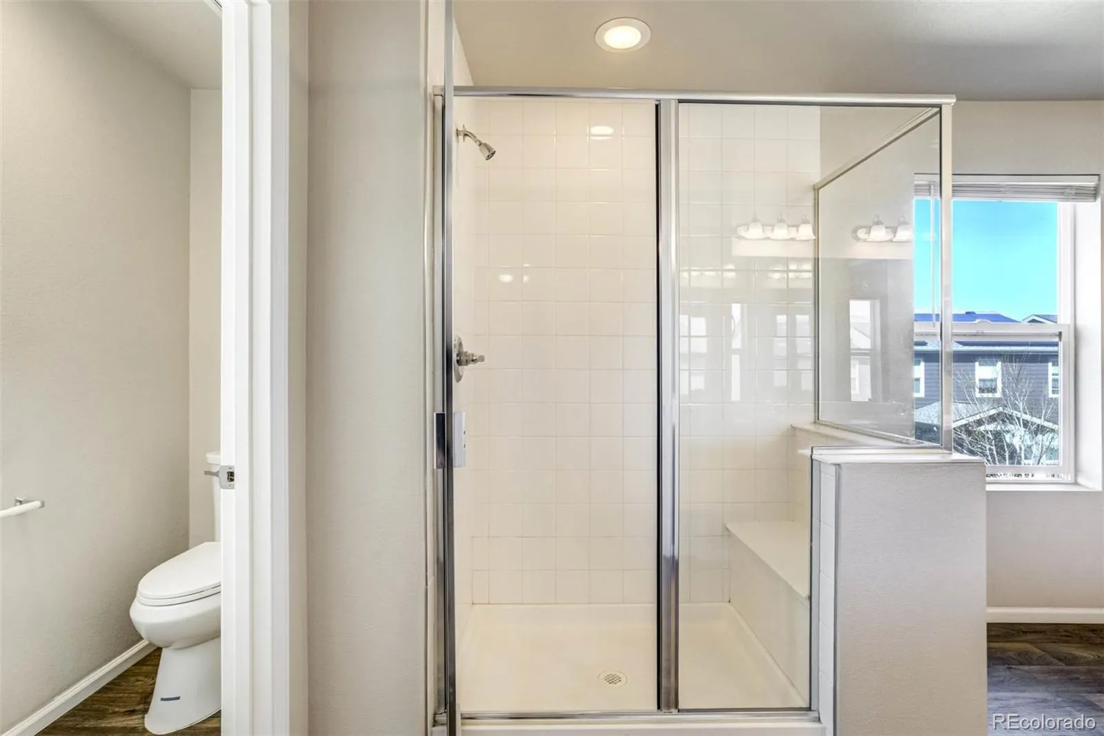 04162026204451 1600 28