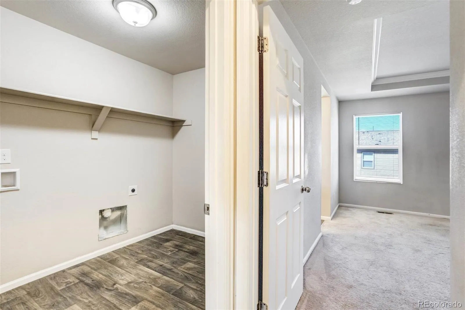 04162026204451 1600 32