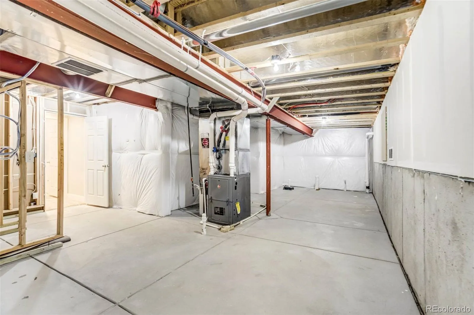 04162026204451 1600 45