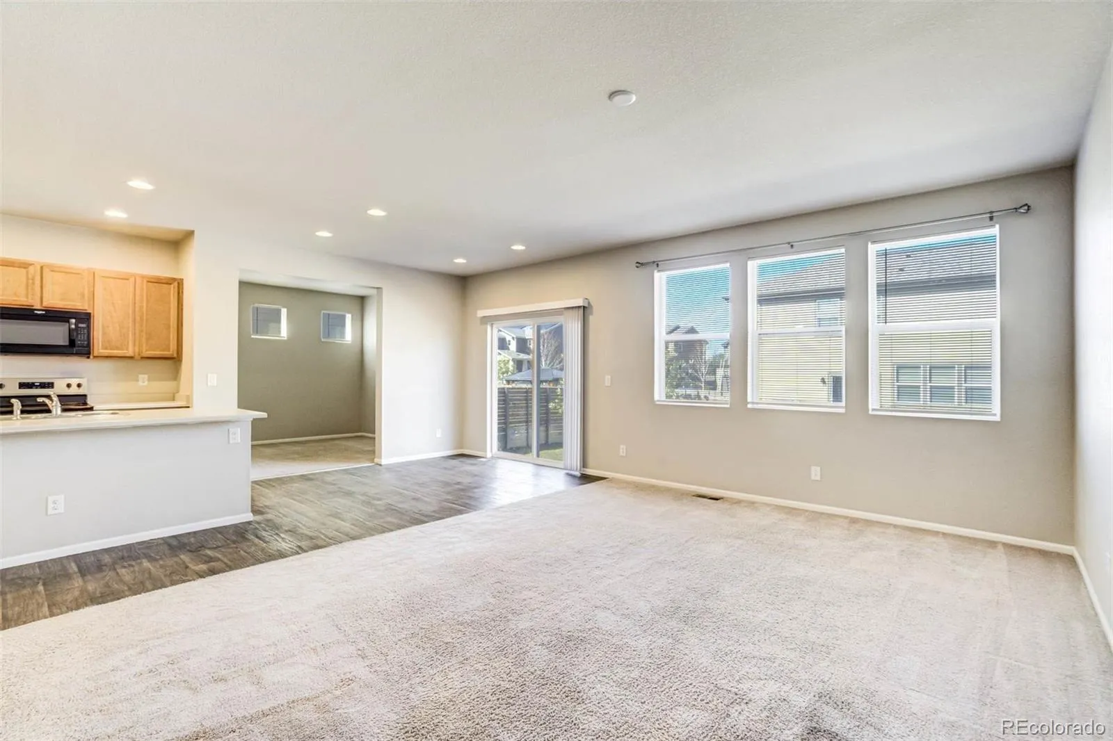 04162026204451 1600 9