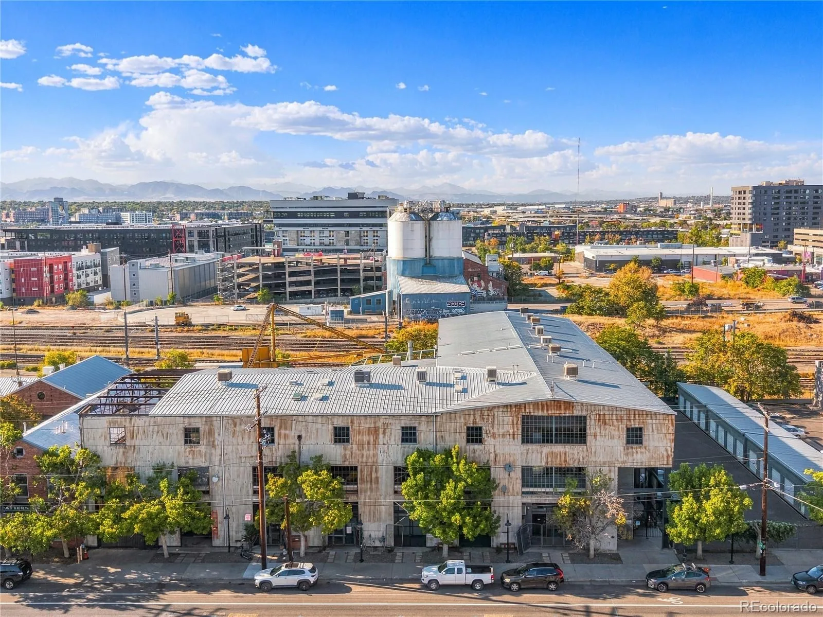 3377 Blake Street #205 Denver CO 80205 | MLS #REC8644020 10092026172841 1600 30