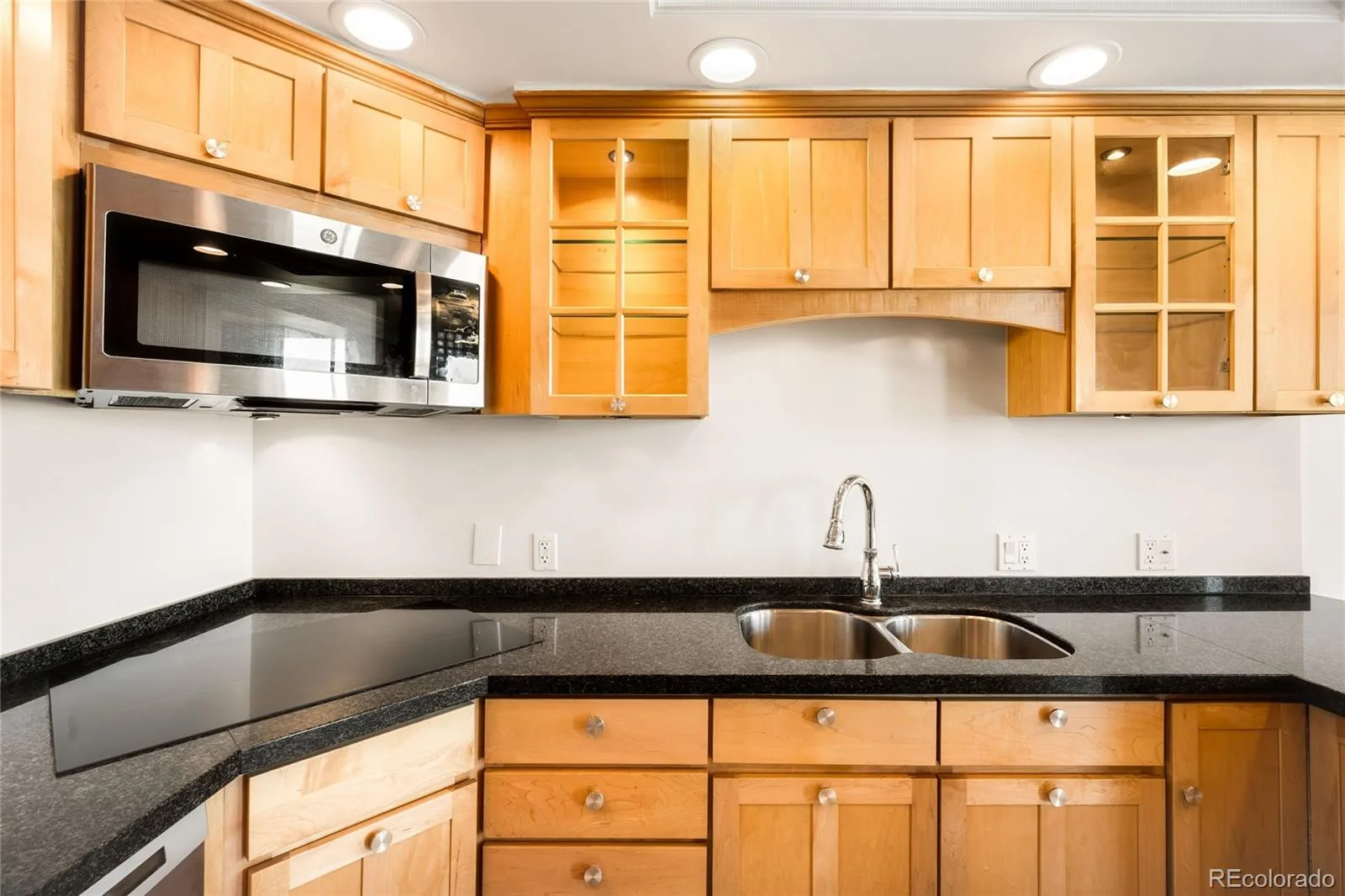 1111 Race Street #14B Denver CO 80206 | MLS #REC8644972 08032026144214 1600 17