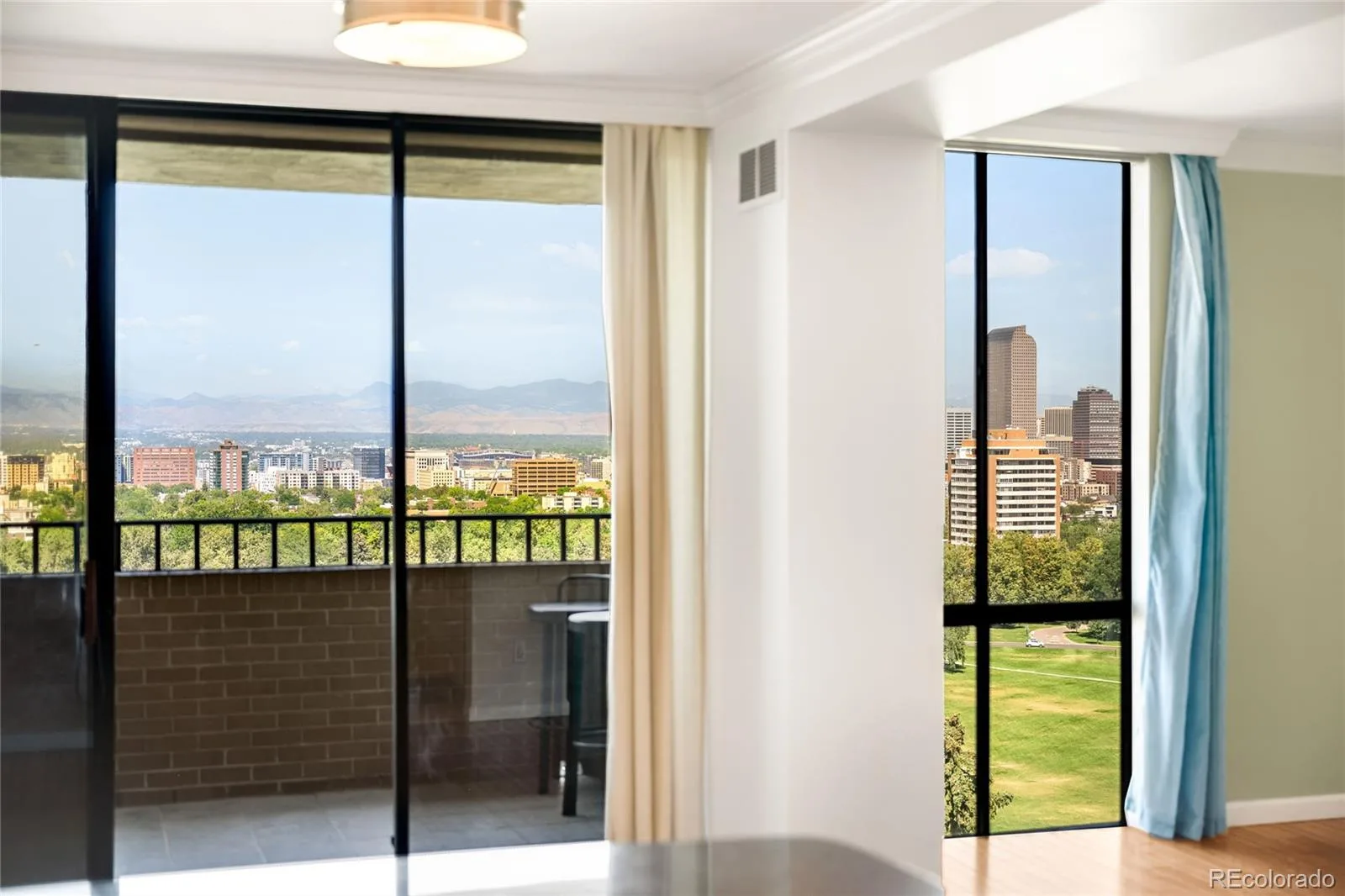 1111 Race Street #14B Denver CO 80206 | MLS #REC8644972 08032026144214 1600 18