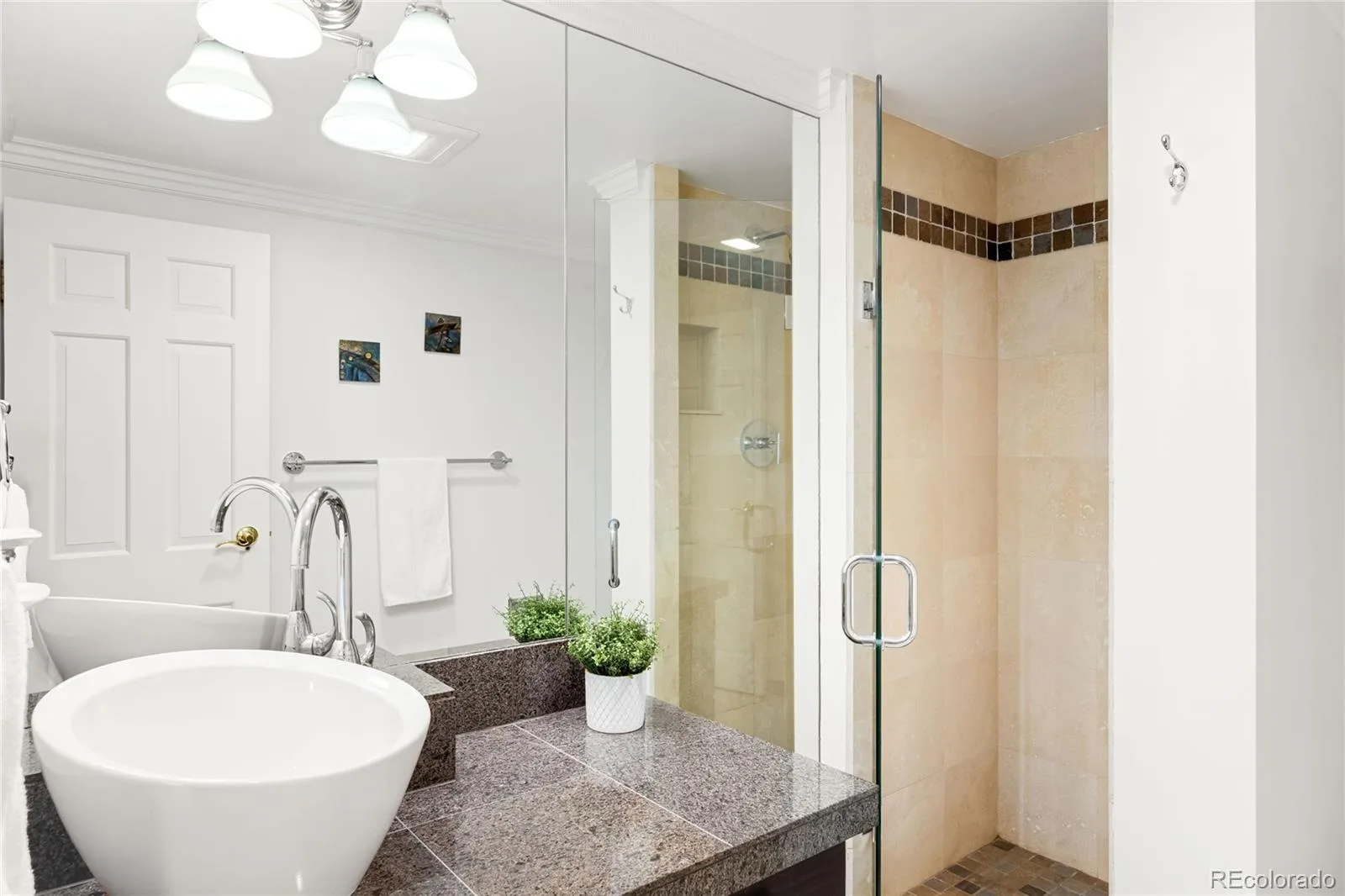 1111 Race Street #14B Denver CO 80206 | MLS #REC8644972 08032026144214 1600 31