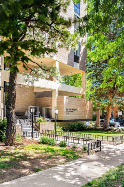 1111 Race Street #14B Denver CO 80206 | MLS #REC8644972 08032026144214 800 4