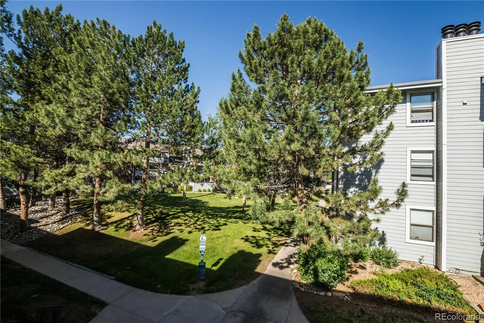 14226 E 1st Drive #B03 Aurora CO 80011 | MLS #REC8647440 06122026174847 1600 14
