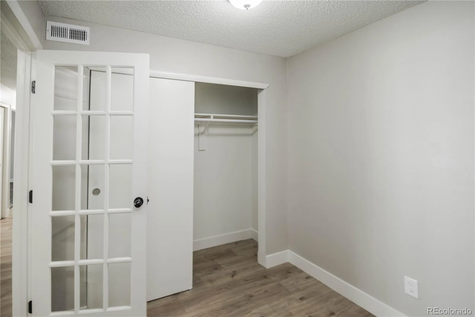 14226 E 1st Drive #B03 Aurora CO 80011 | MLS #REC8647440 06122026174847 1600 7