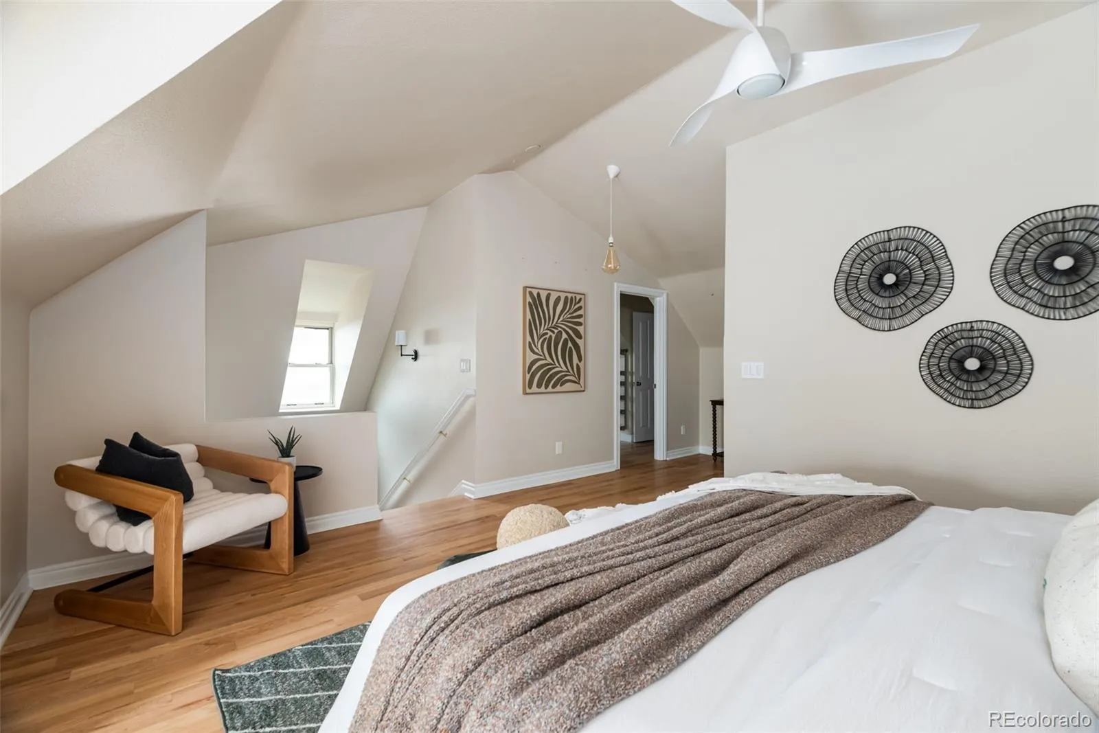 04072026193717 1600 27