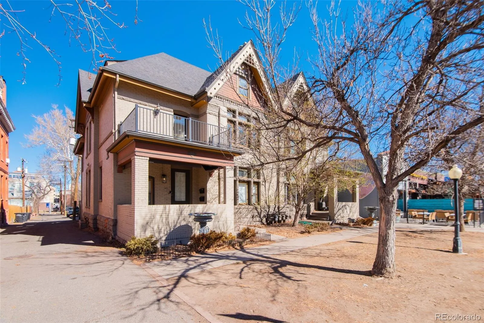 1025 E 17th Avenue #3 Denver CO 80218 | MLS #REC8647755 08212026205505 1600 3