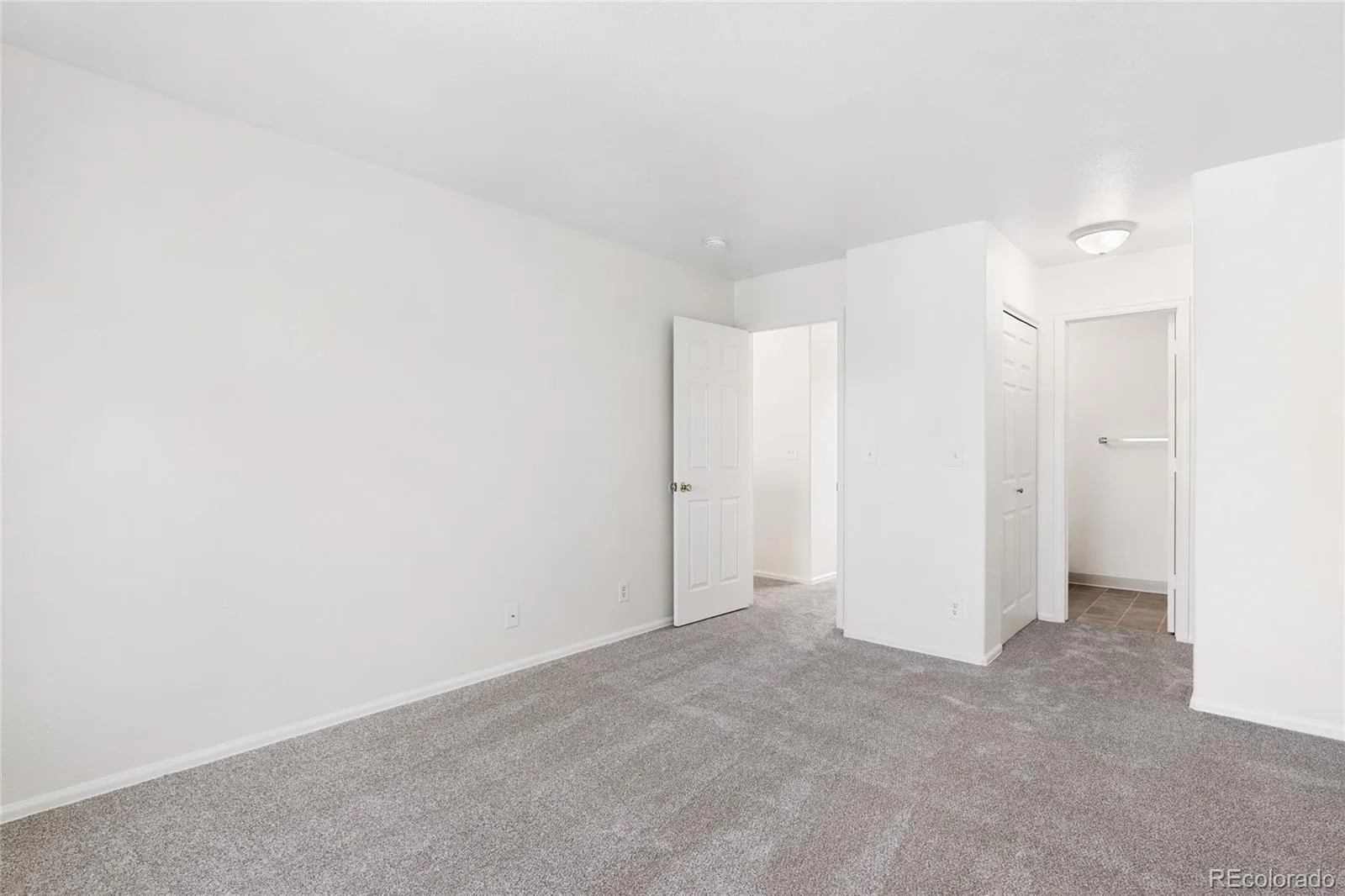 1276 S Zeno Circle #E Aurora CO 80017 | MLS #REC8650736 09222026082502 1600 15