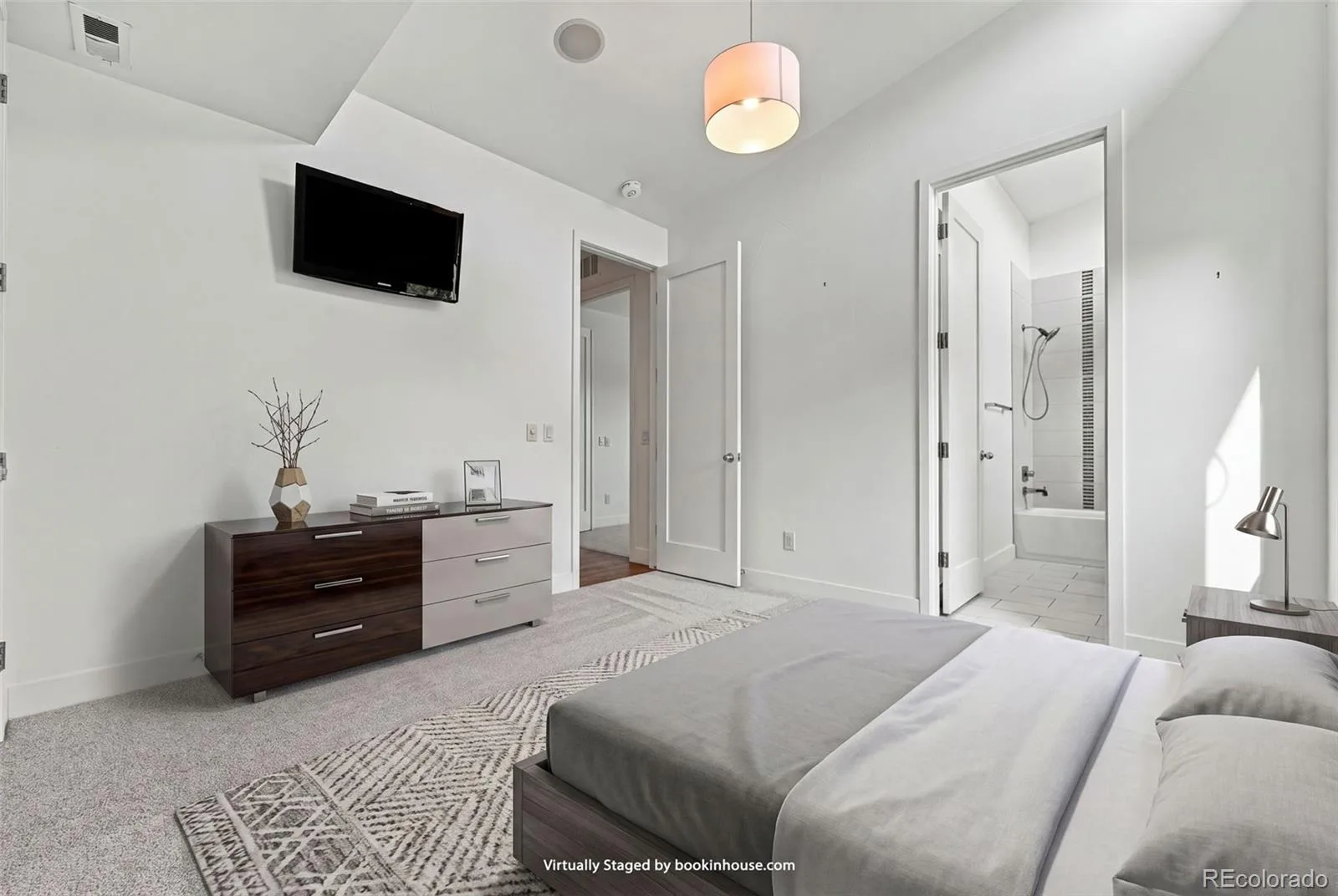 87 S Garfield Street Denver CO 80209 | MLS #REC8650917 08182026012253 1600 21
