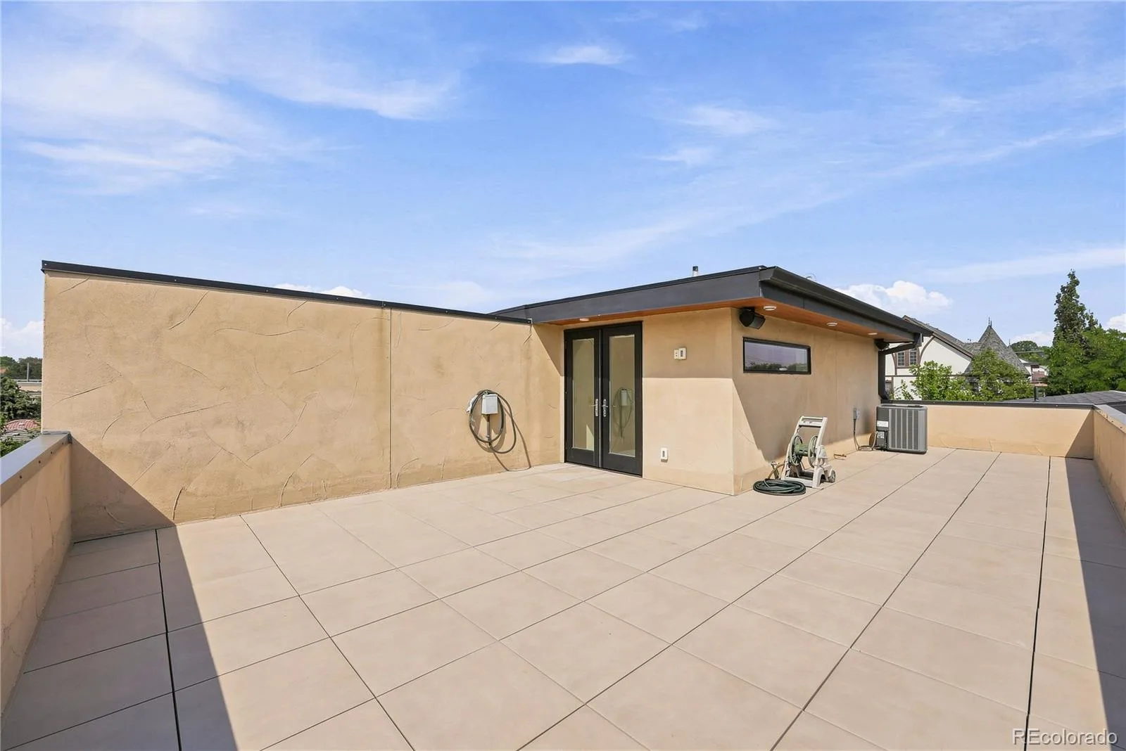 87 S Garfield Street Denver CO 80209 | MLS #REC8650917 08182026012253 1600 30