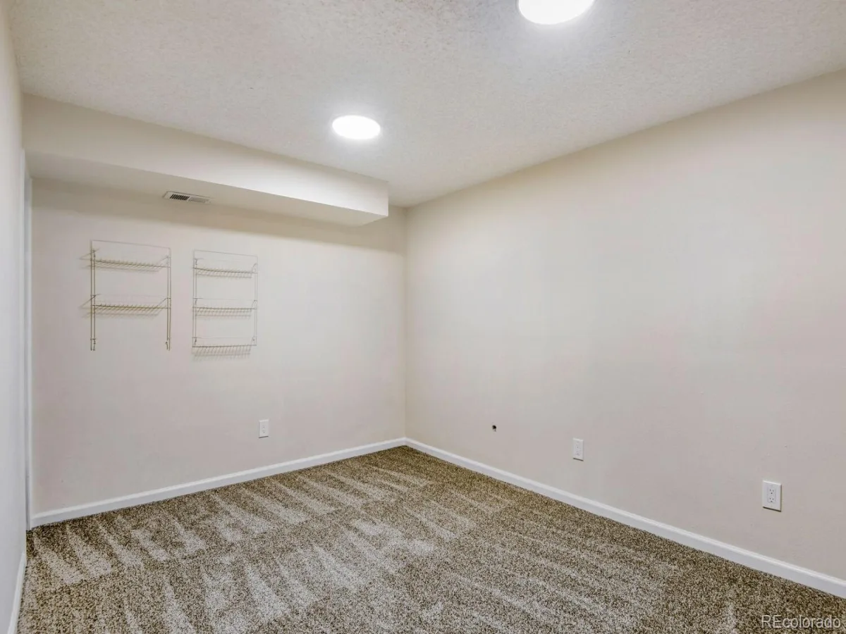 14140 E Warren Place Aurora CO 80014 MLS #REC8651030 06152026193257 1200 19