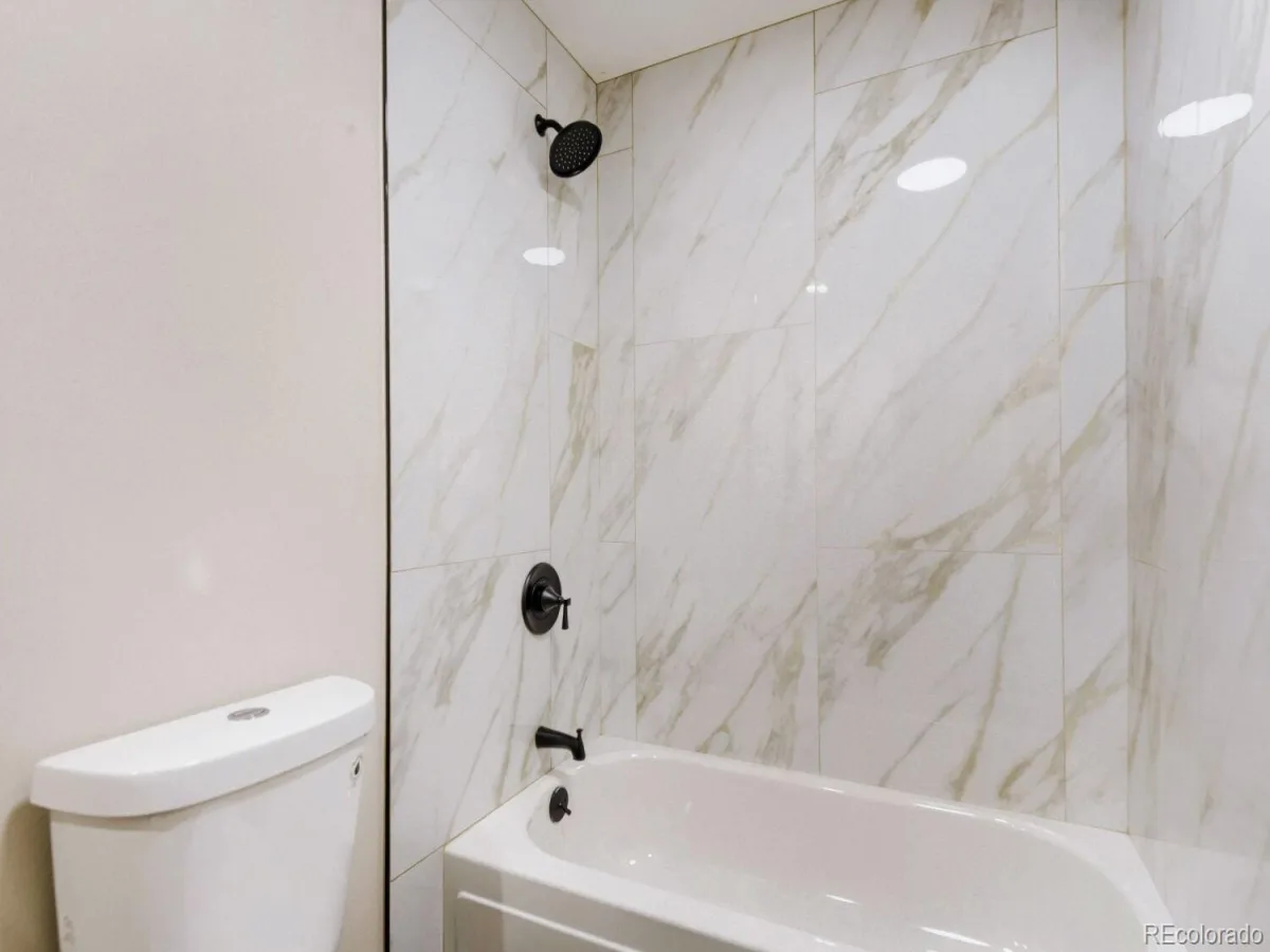 14140 E Warren Place Aurora CO 80014 MLS #REC8651030 06152026193257 1200 21