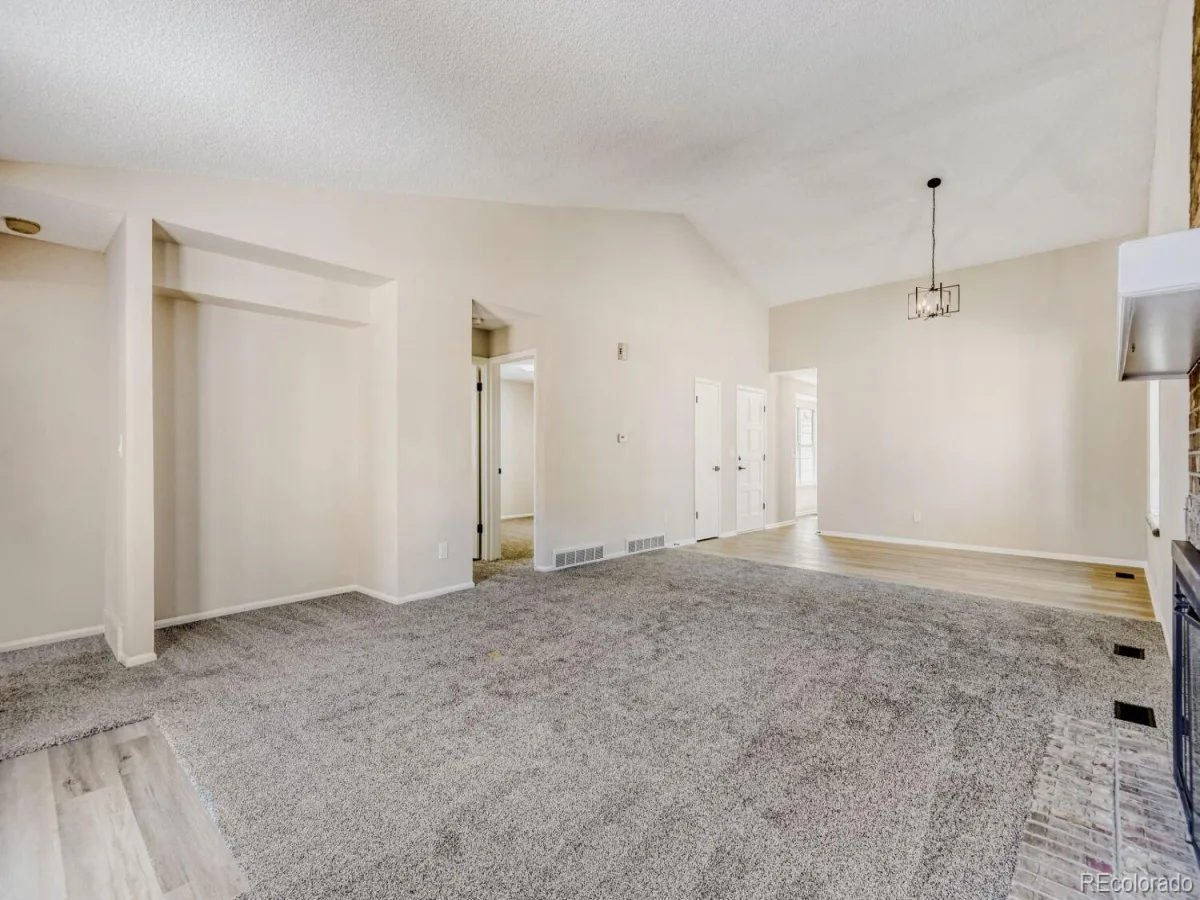 14140 E Warren Place Aurora CO 80014 MLS #REC8651030 06152026193257 1200 4