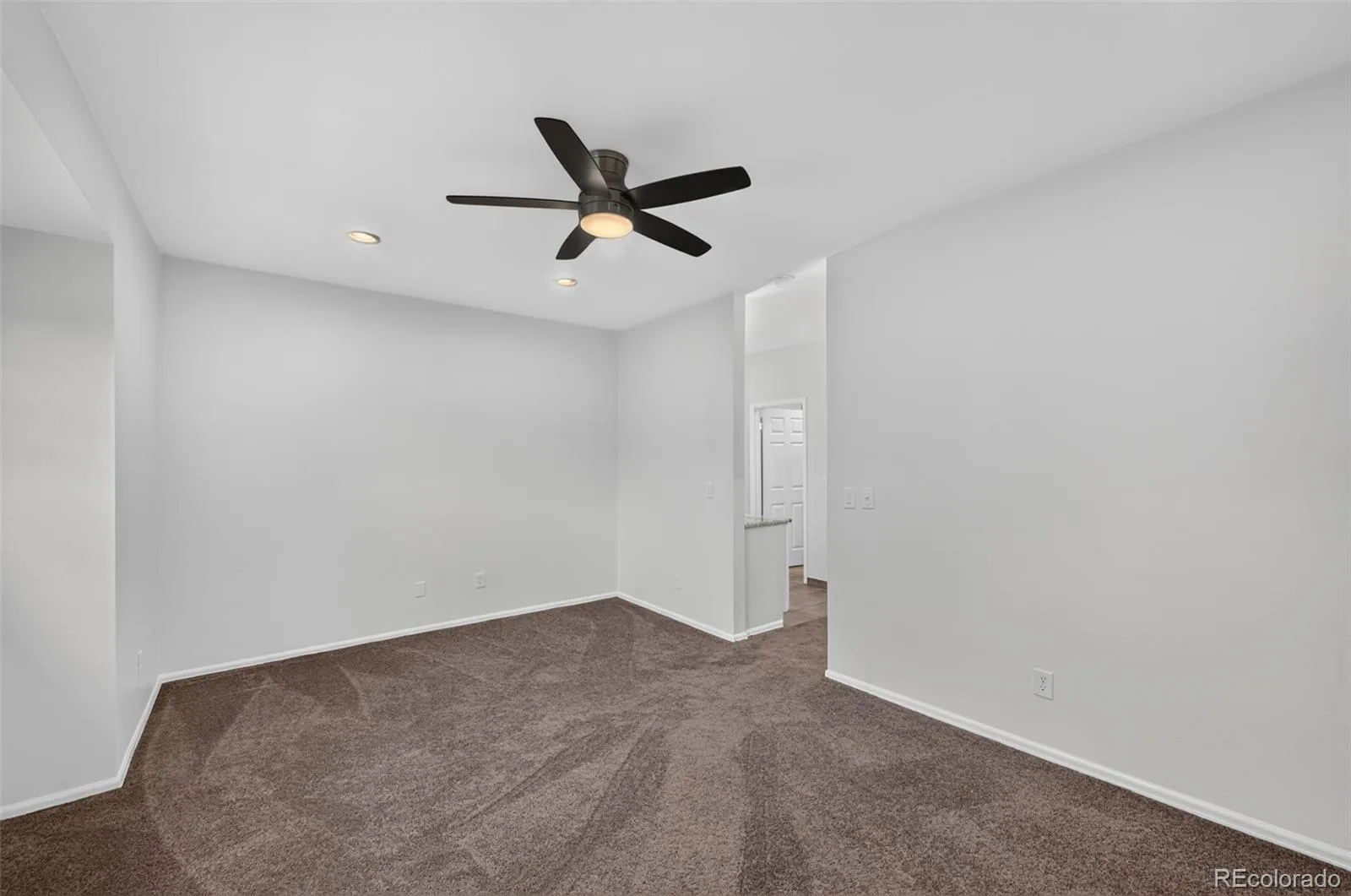 7900 W Layton Avenue #839 Littleton CO 80123 | MLS #REC8652996 07282026064956 1600 19