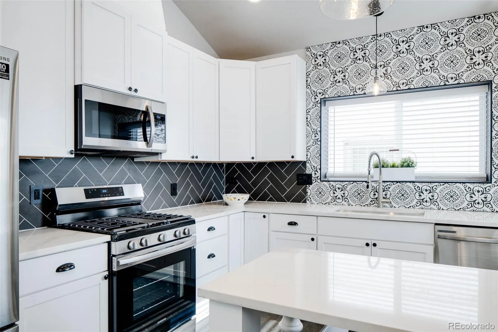2615 W Caithness Place Denver CO 80211 | MLS #REC8653010 10172026185541 1600 2