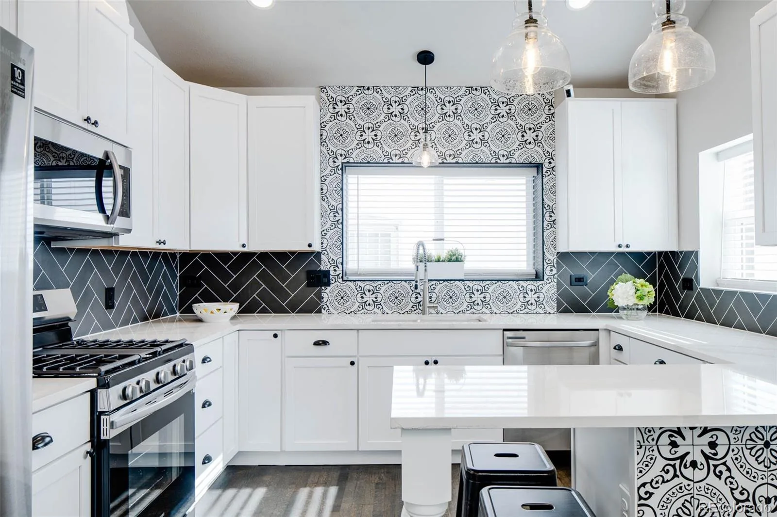 2615 W Caithness Place Denver CO 80211 | MLS #REC8653010 10172026185541 1600 3