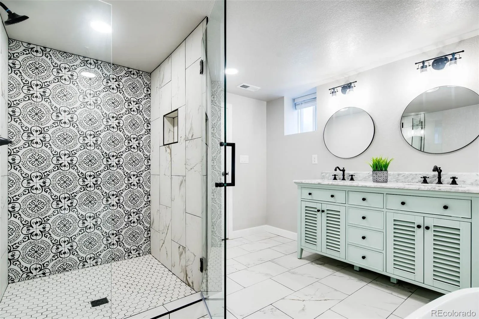 2615 W Caithness Place Denver CO 80211 | MLS #REC8653010 10172026185541 1600 33