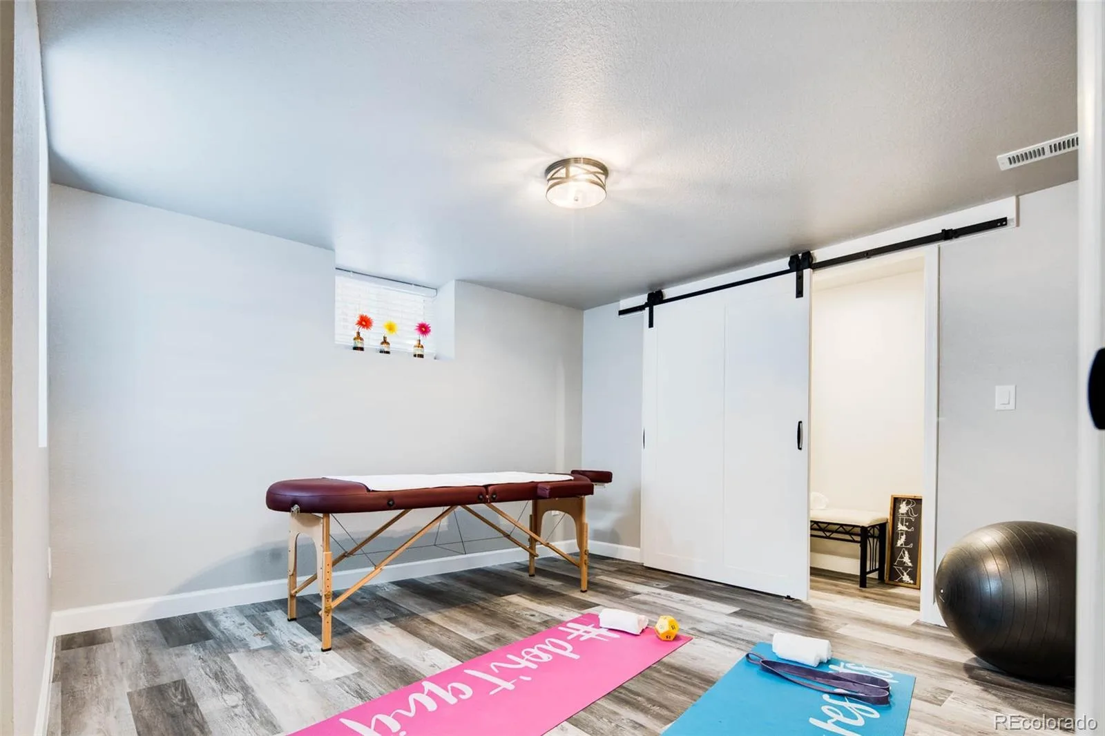 2615 W Caithness Place Denver CO 80211 | MLS #REC8653010 10172026185541 1600 34