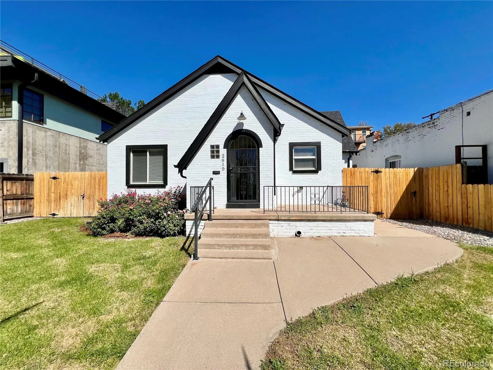 2615 W Caithness Place Denver CO 80211 | MLS #REC8653010 10172026185541 1600 44