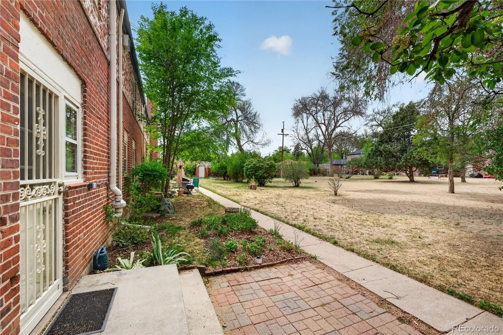1165 Krameria Street Denver CO 80220 MLS #REC8653306 05052026043028 1600 15