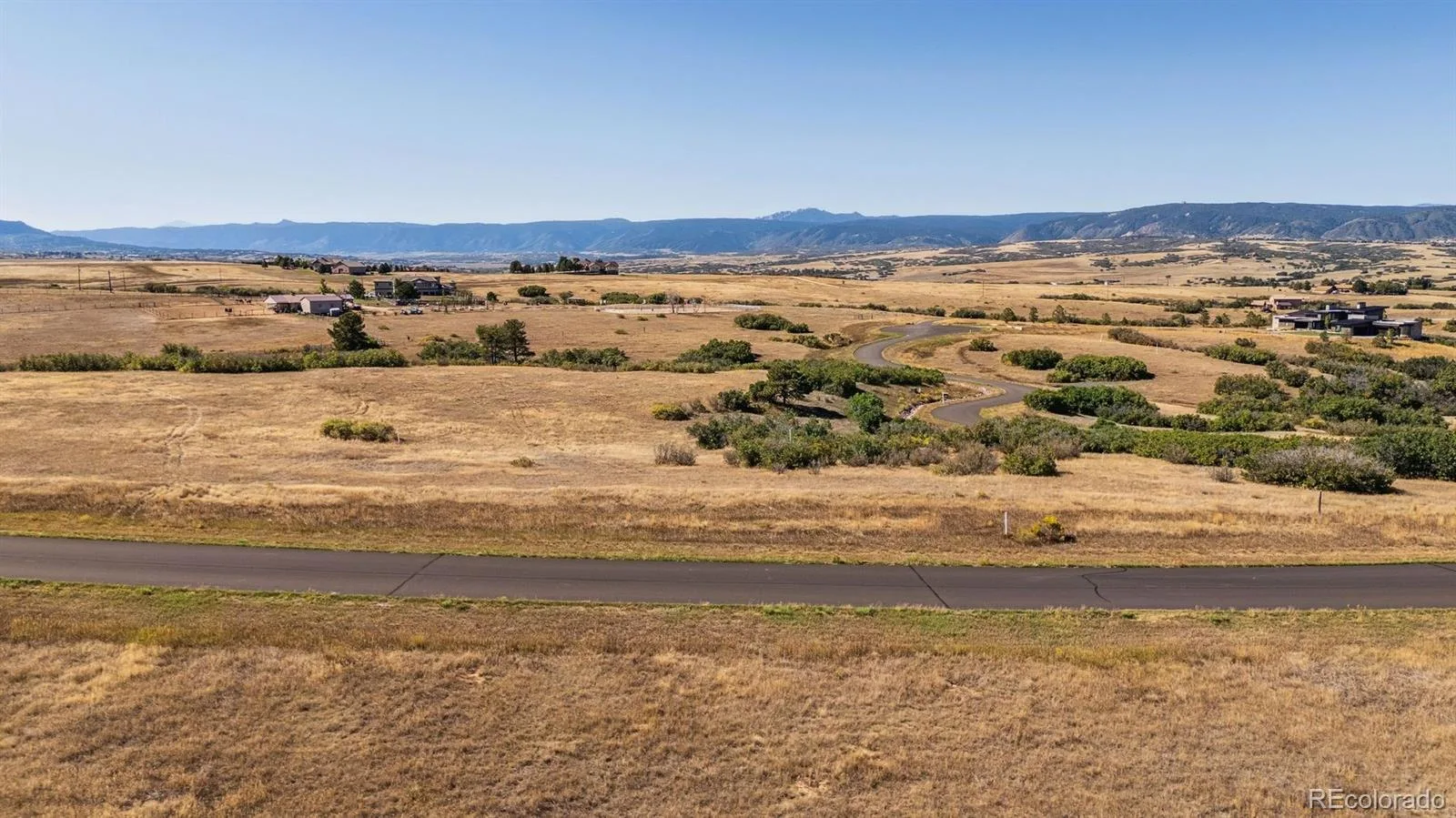 2814 Charlford Lane Sedalia CO 80135 | MLS #REC8653619 06012026191334 1600 10