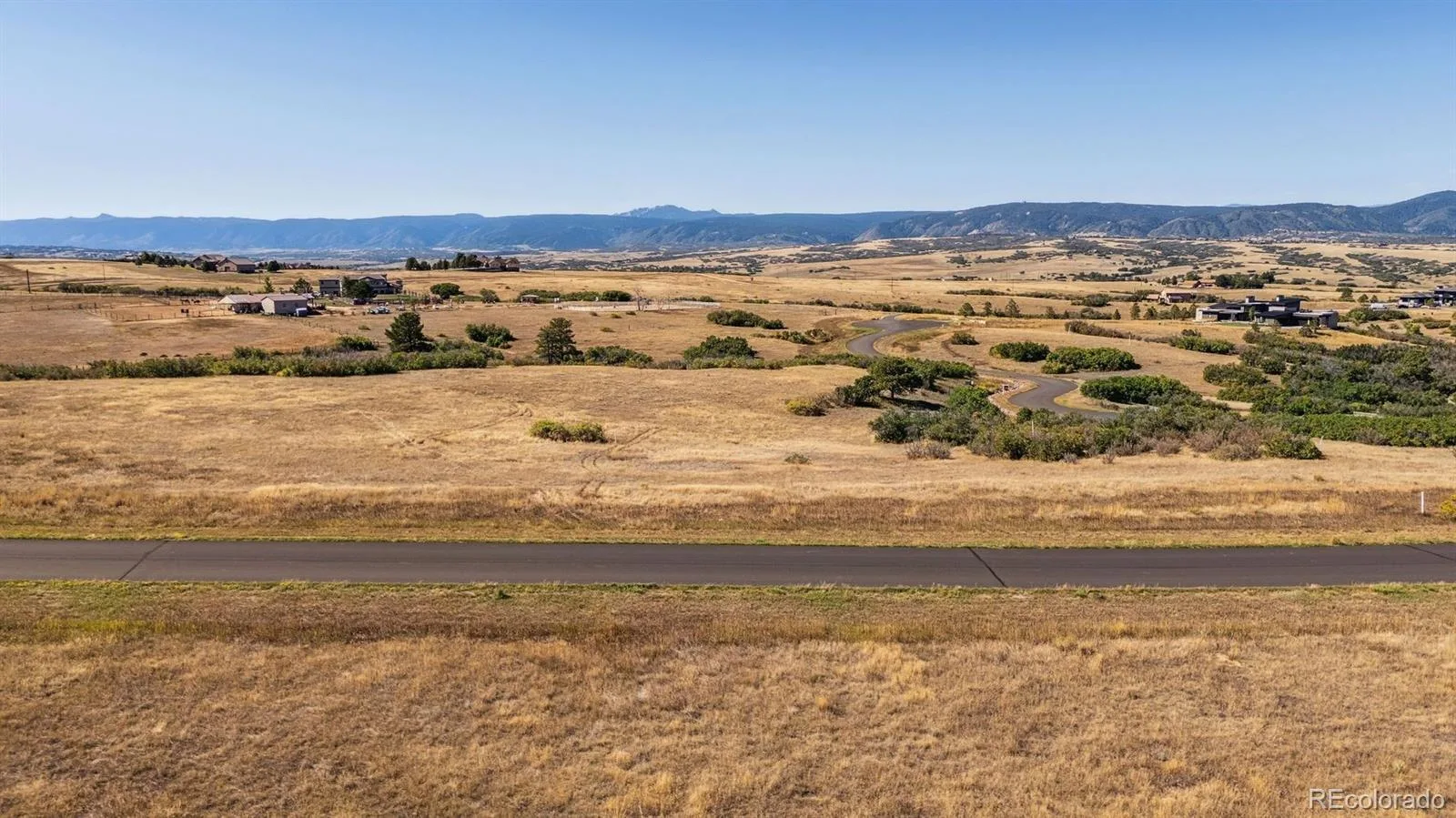 2814 Charlford Lane Sedalia CO 80135 | MLS #REC8653619 06012026191334 1600 11