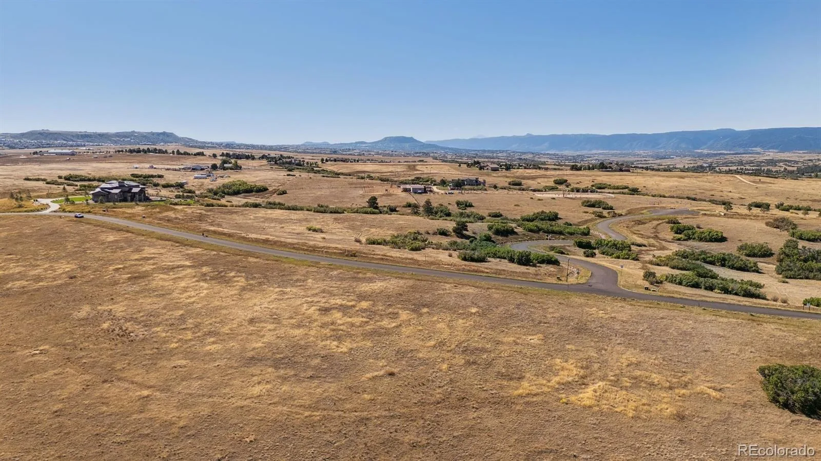2814 Charlford Lane Sedalia CO 80135 | MLS #REC8653619 06012026191334 1600 14