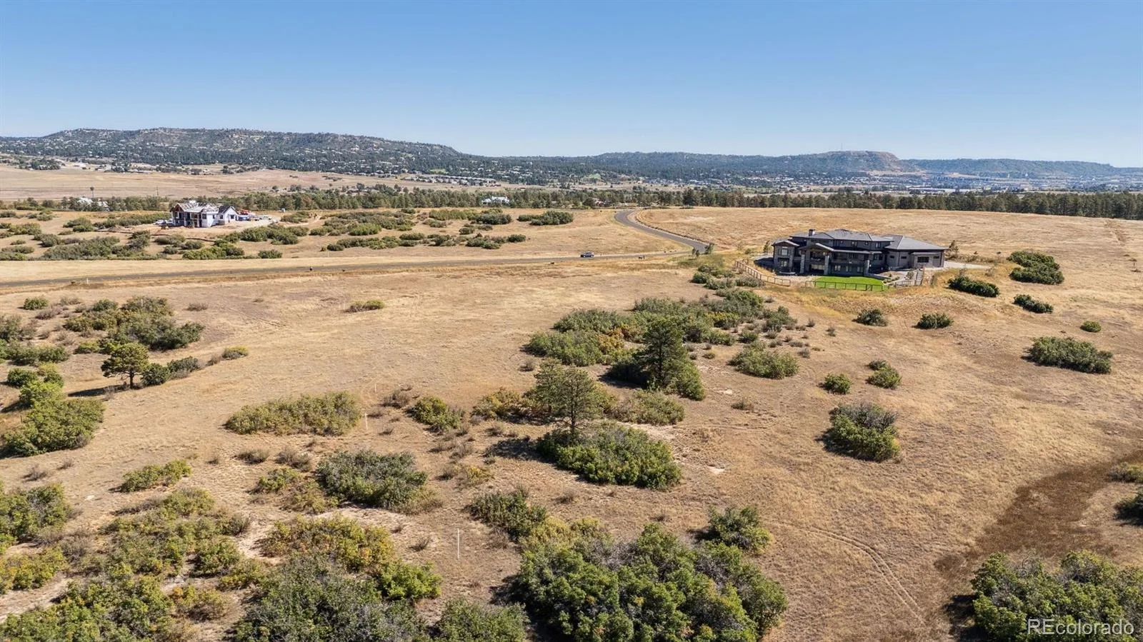 2814 Charlford Lane Sedalia CO 80135 | MLS #REC8653619 06012026191334 1600 26